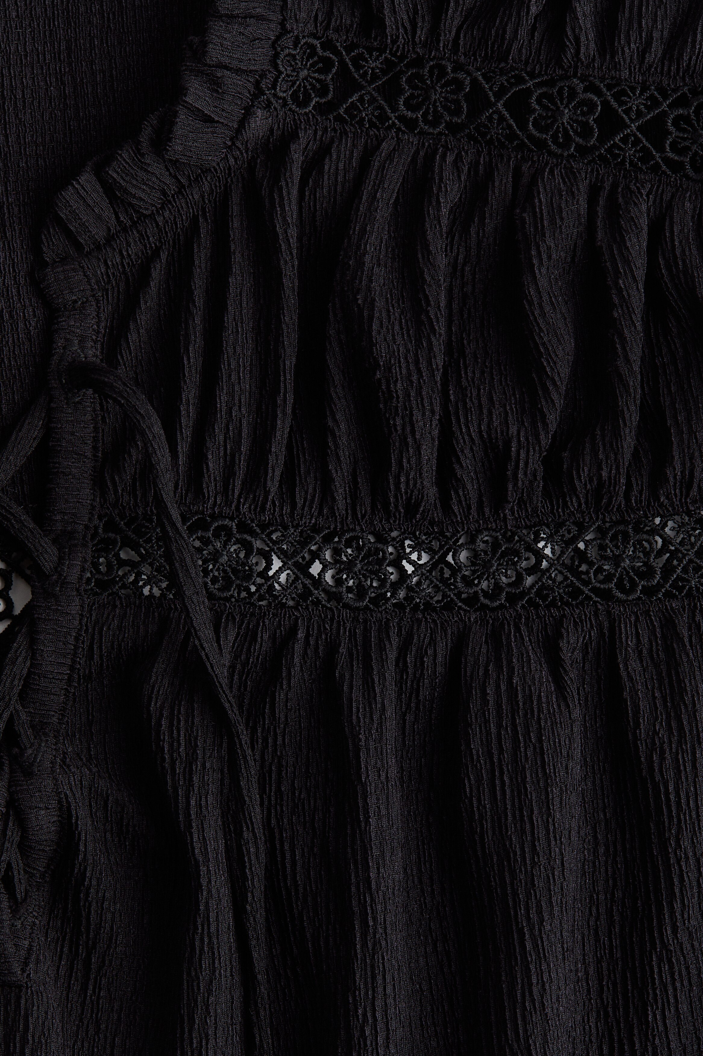 Lacing-detail crinkled top