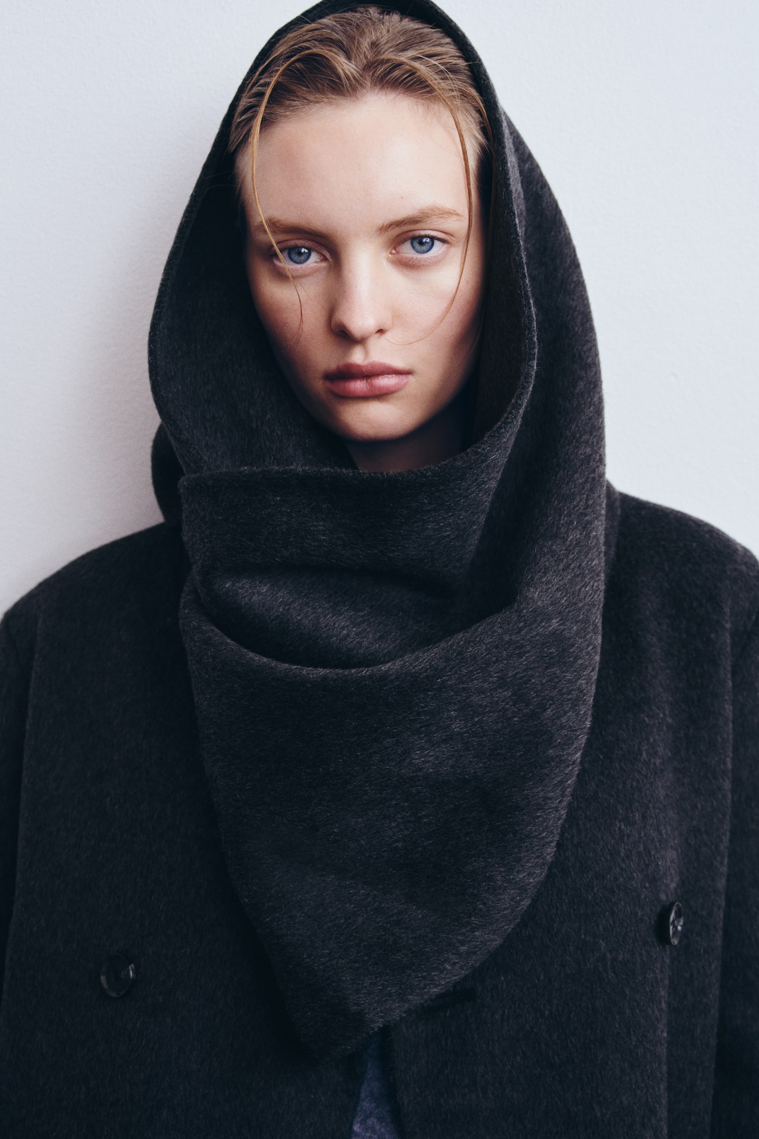 Handmade wool-blend coat - 1