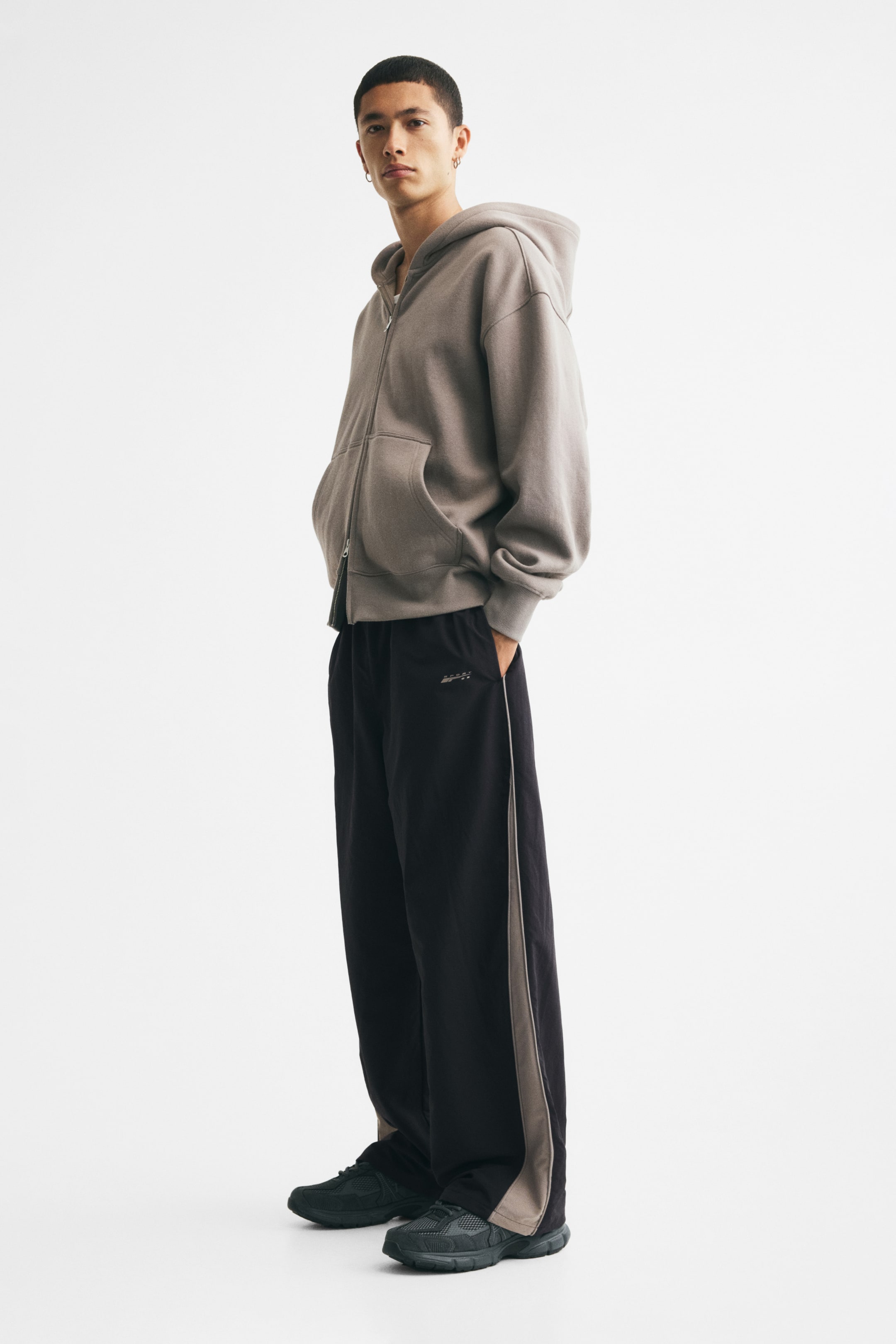 Loose Fit Nylon track pants