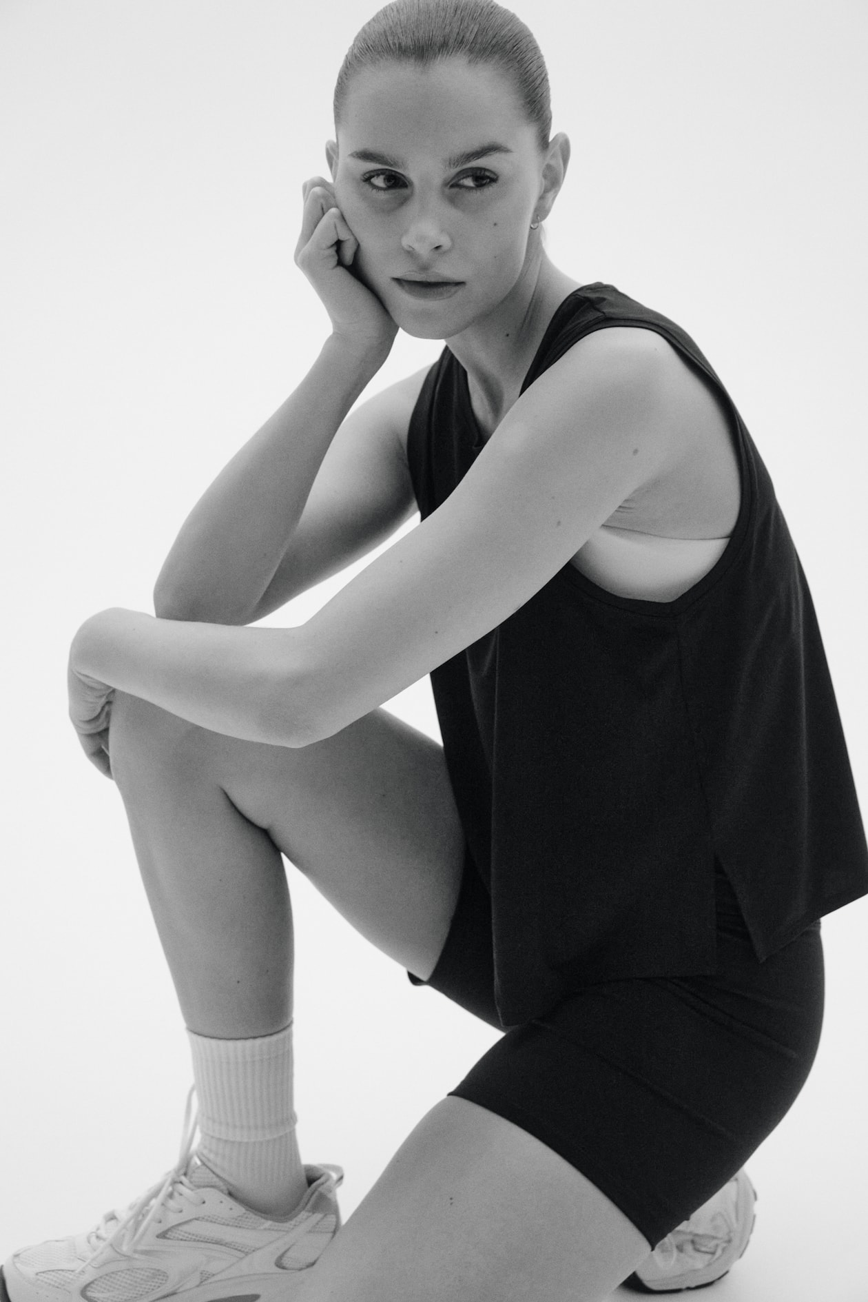 Boxy Sports Tank Top with DryMove - image 5