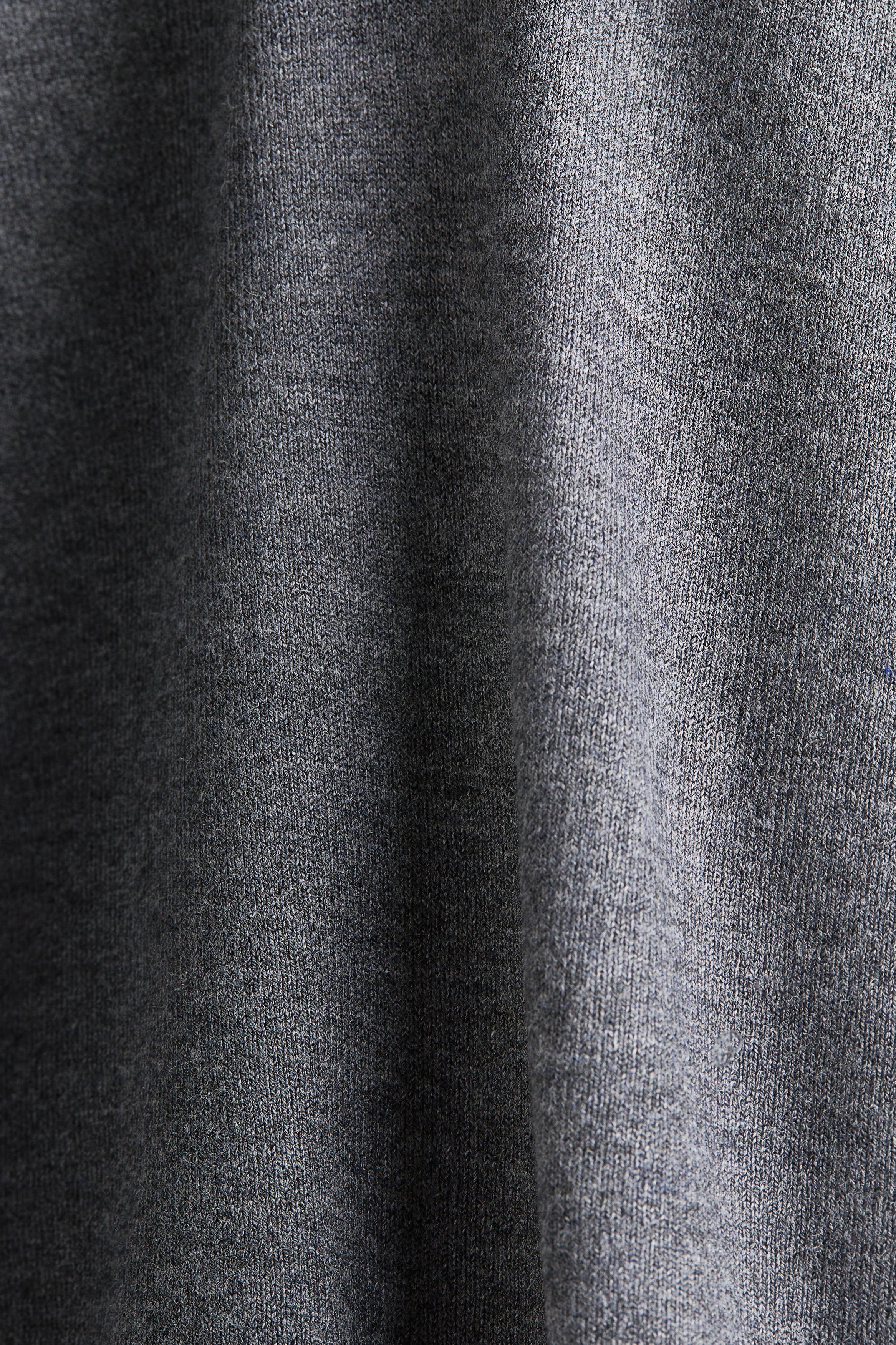 Long-sleeved polo shirt
