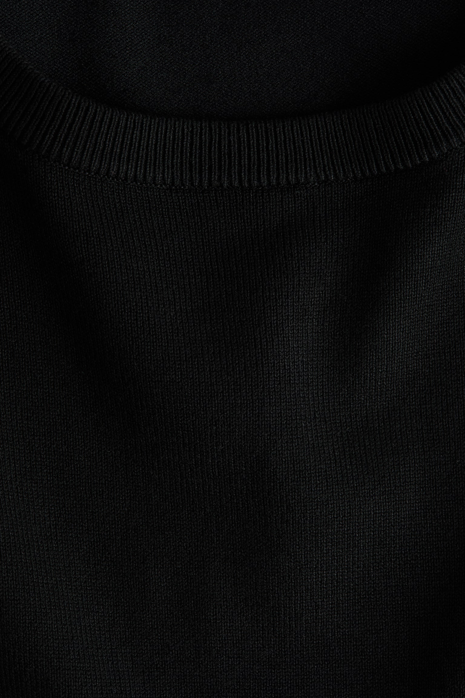 Fine-knit top - Black/Red/Cream - 3