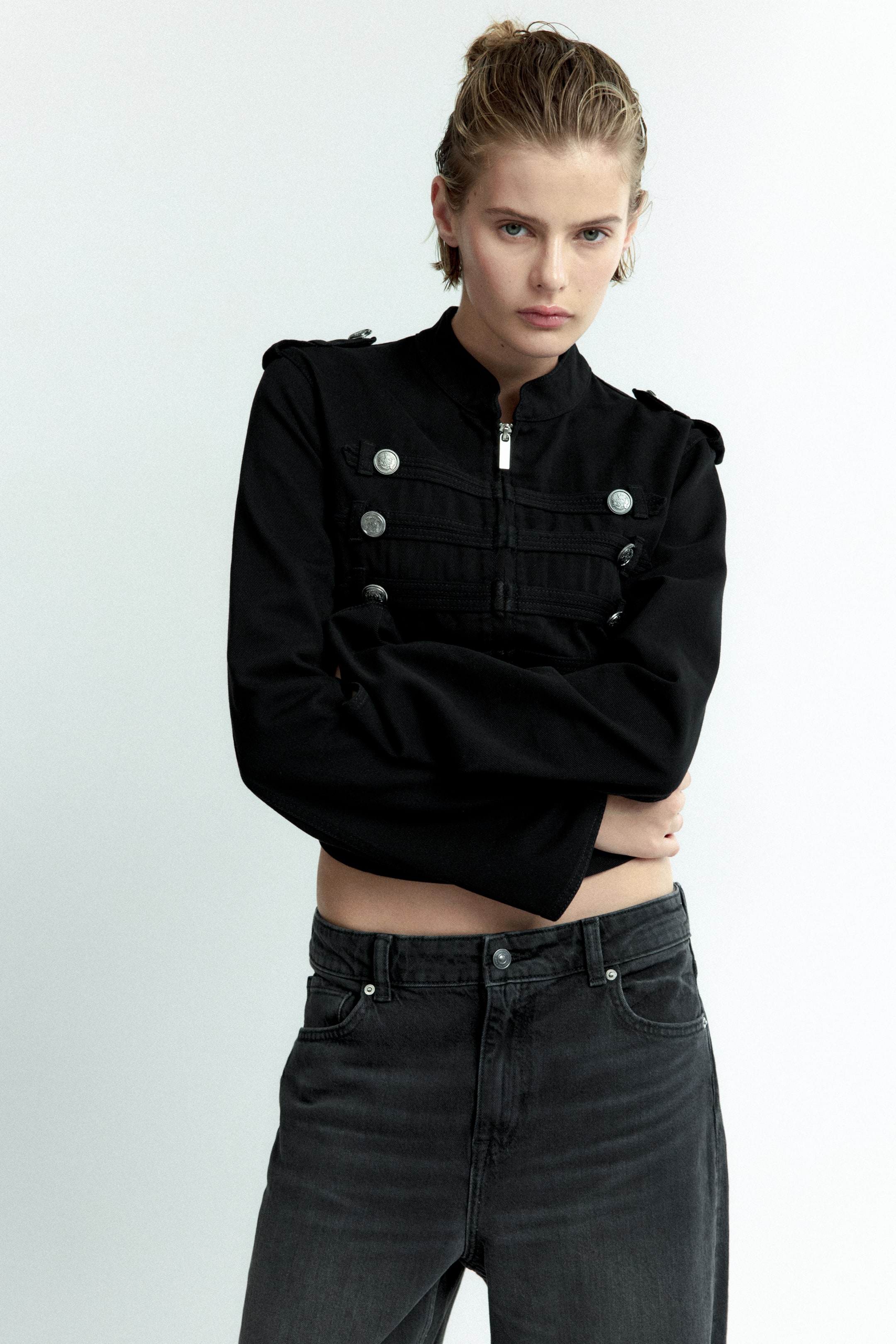 Женские куртки H&M Button-Detail Cotton Twill Jacket — фото 4