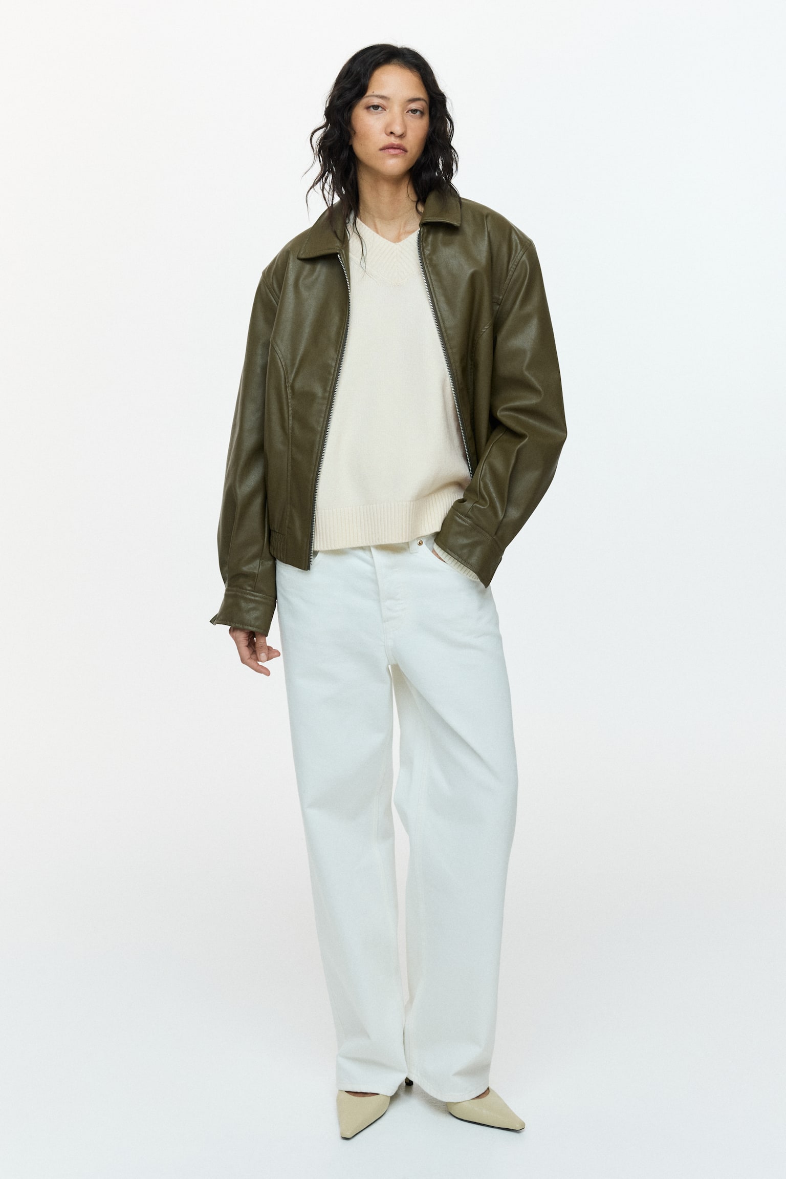 V-Neck Sweater - Cream/Black/Light yellow/Taupe/Dark green - 4