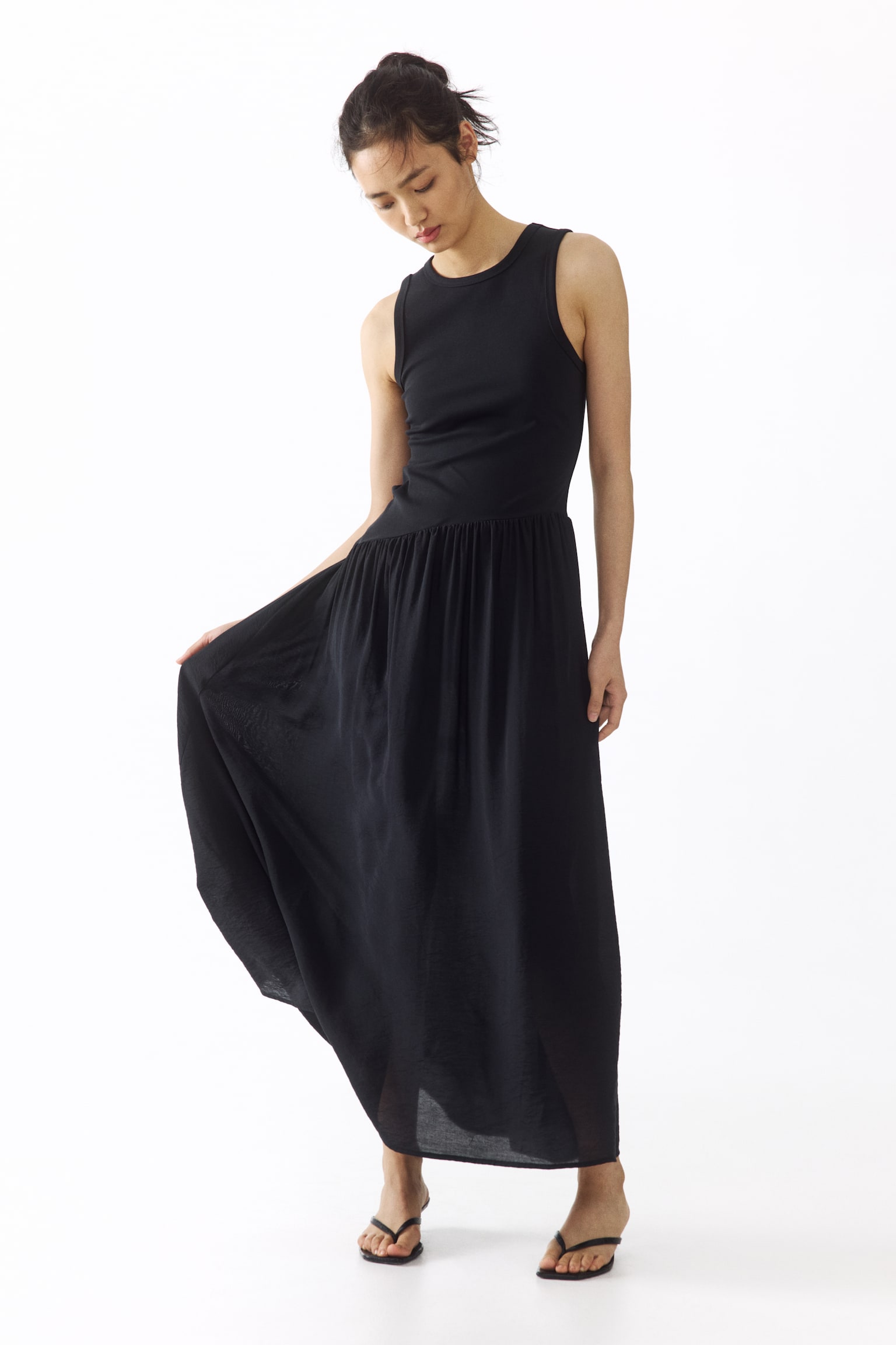 Flared-skirt dress - Black - 1