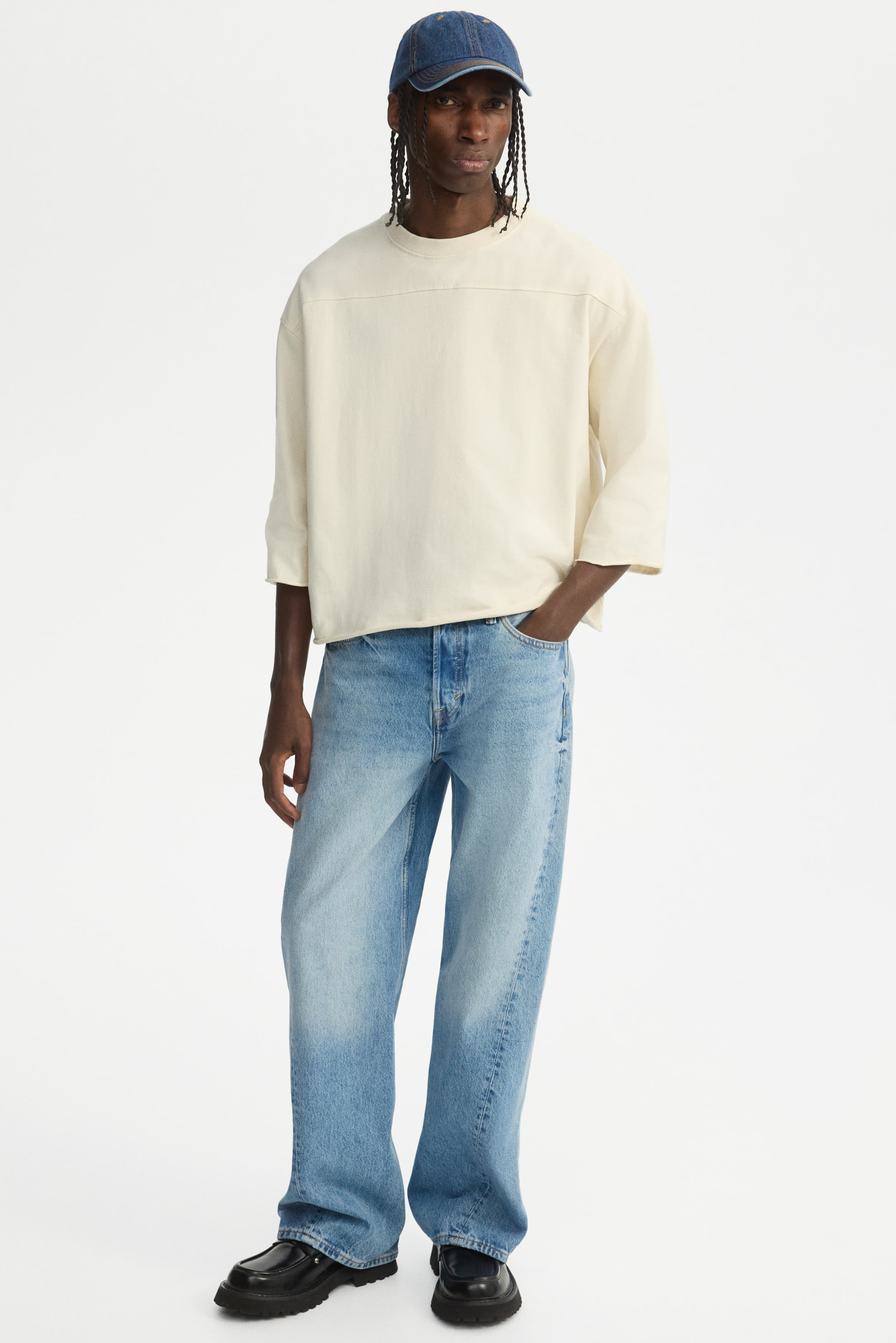 View larger image: Oversized Fit Boxy t-shirt - Cream - Men | H&M SG 1