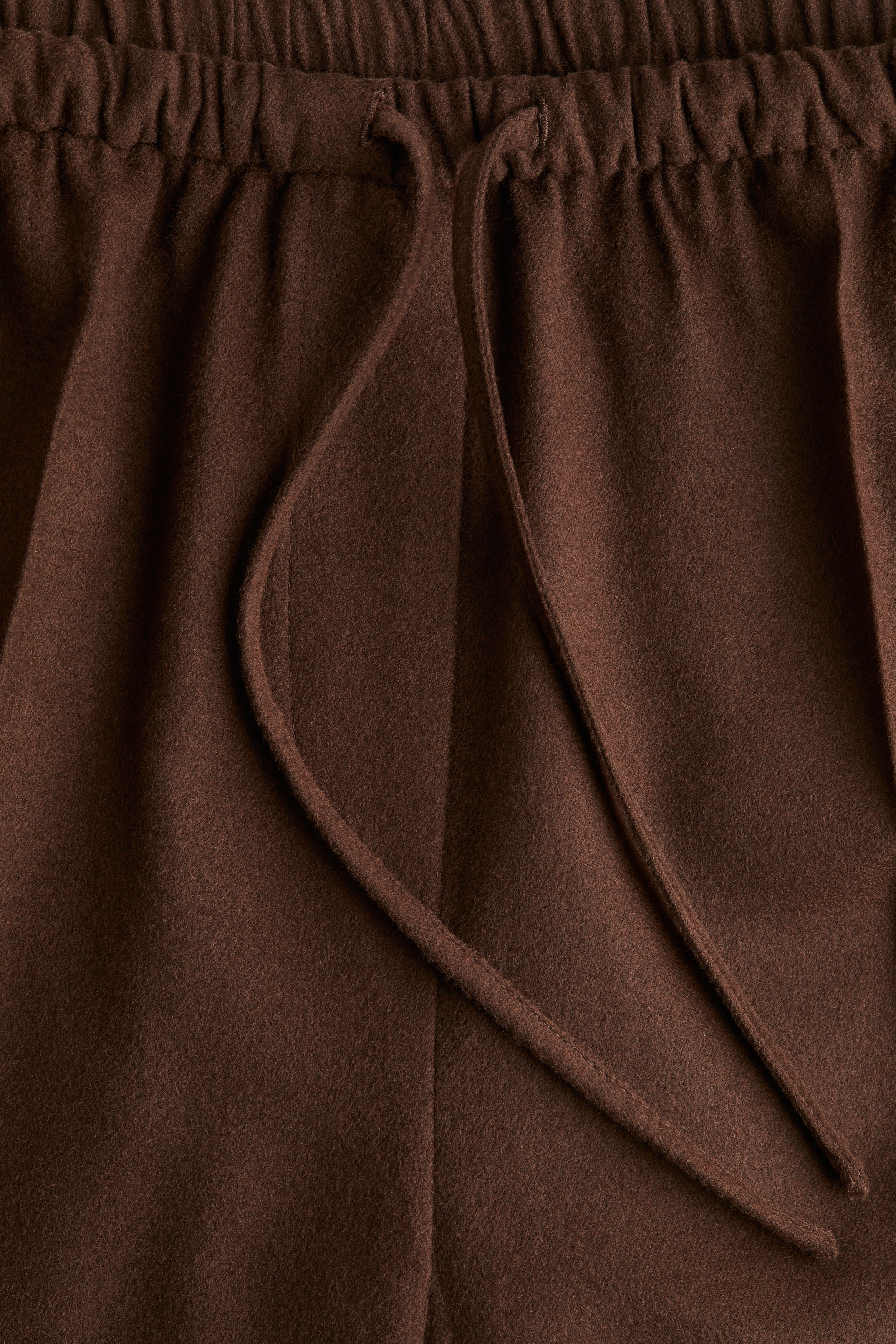 Drawstring trousers