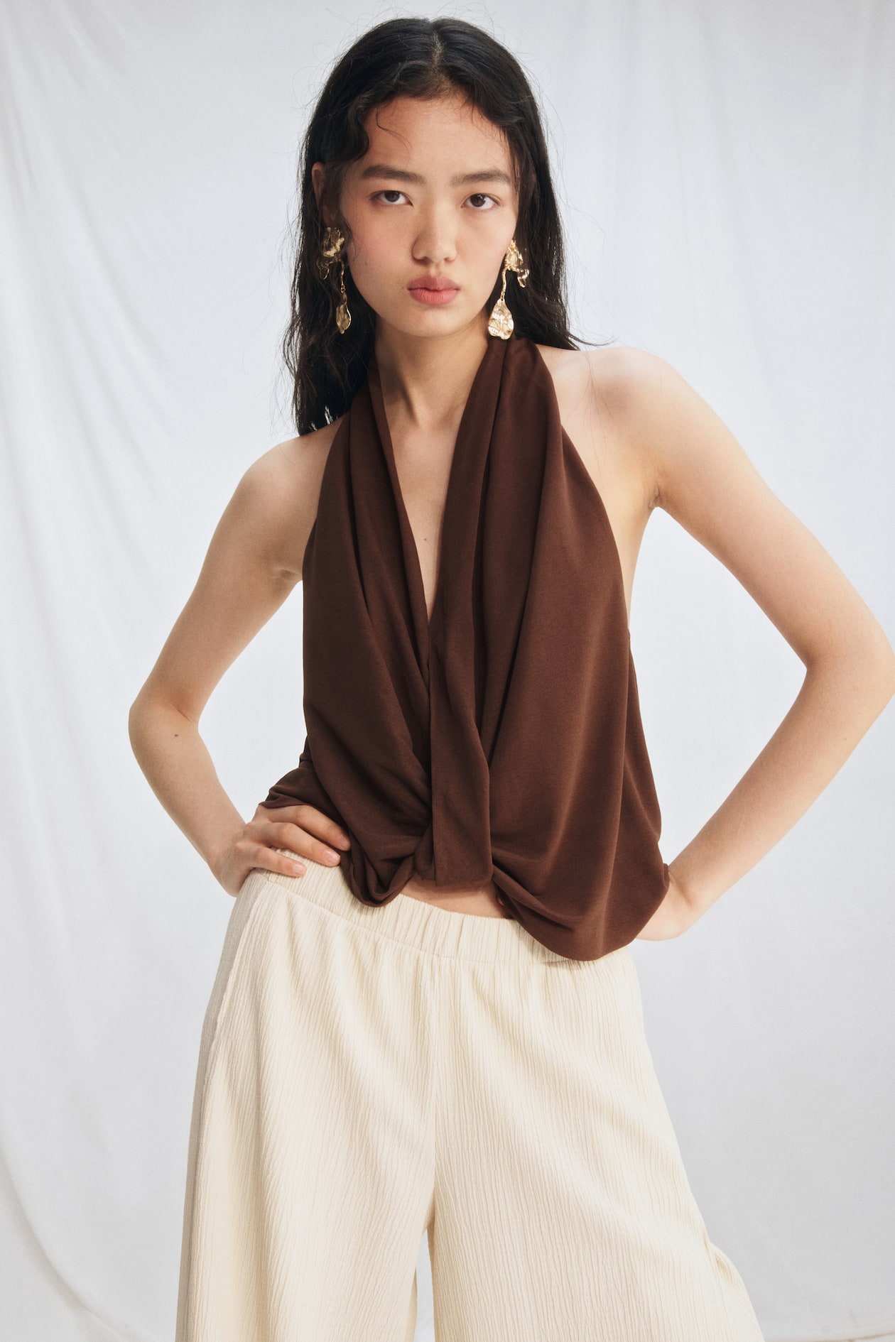 Twist-Detail Halterneck Top - image 5