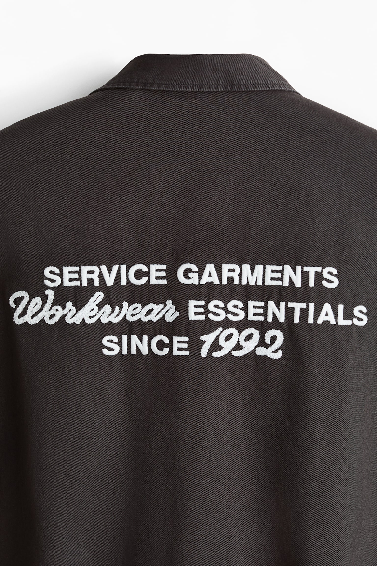 חולצת יוטיליטי עם שרוולים קצרים Relaxed Fit - אפור כהה/Service garments/תכלת/Service garments - 2