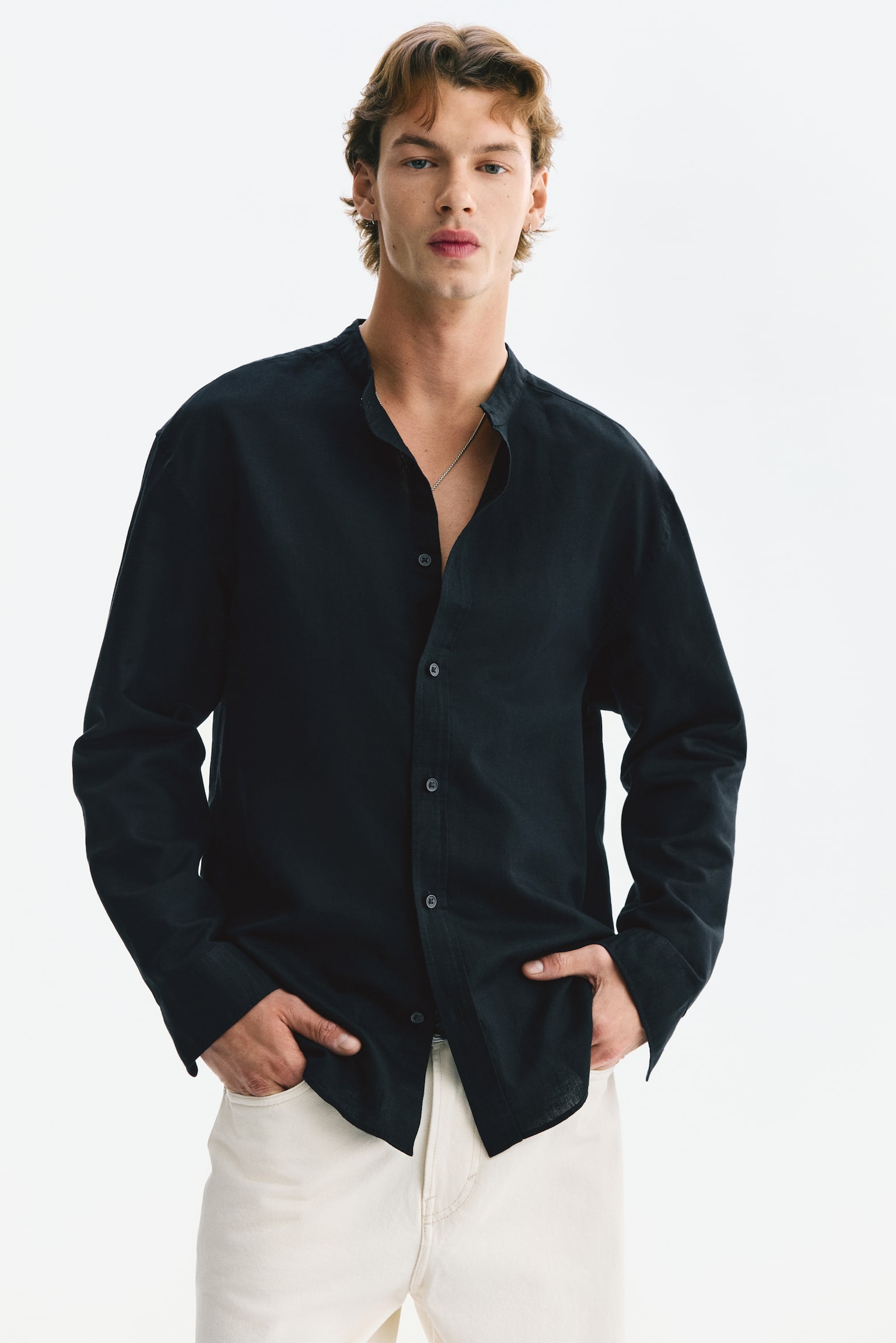 Relaxed Fit Linen-blend shirt - Black/White/Khaki green/Burgundy - 1