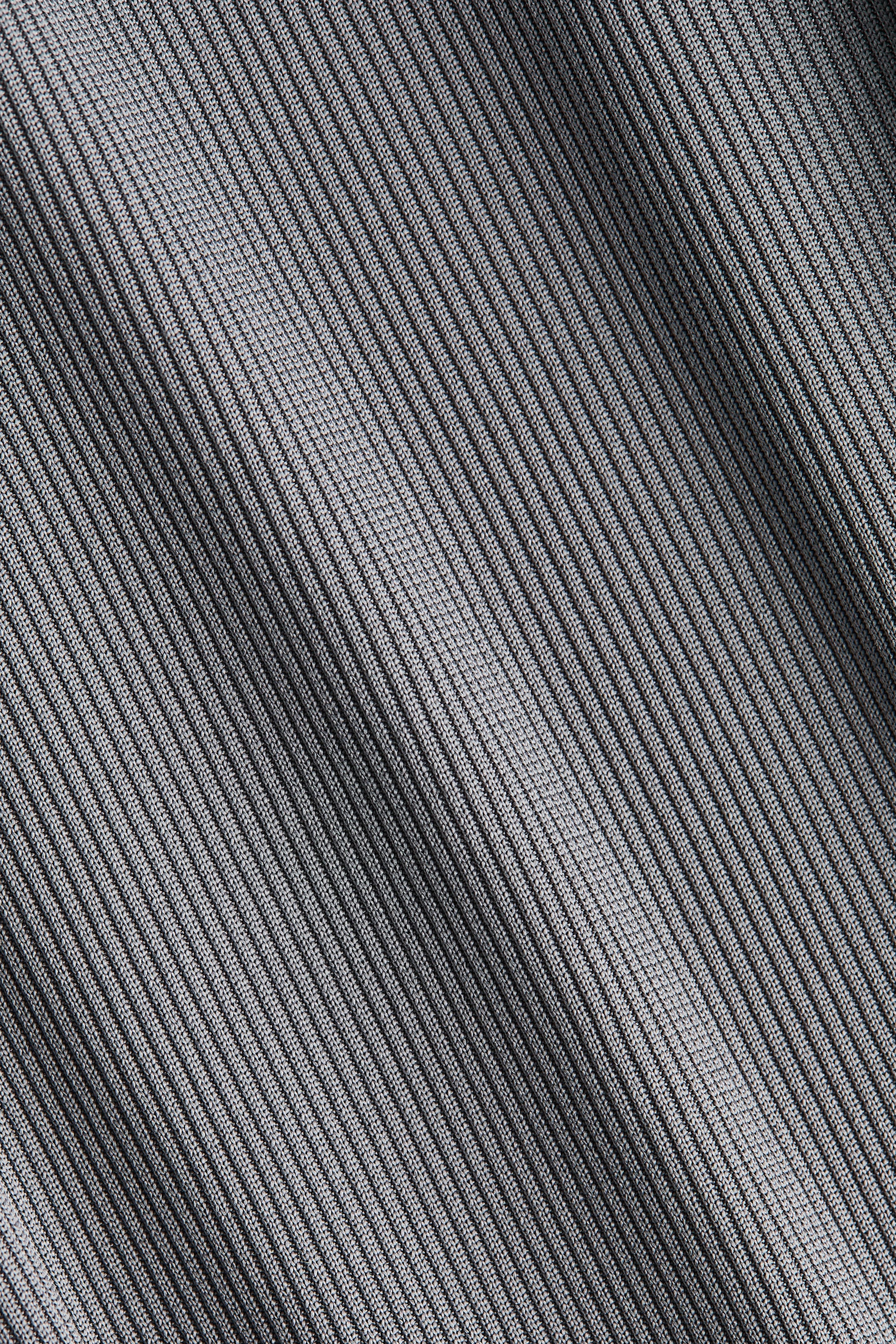 Xem ảnh lớn hơn: Áo ba lỗ liền áo ngực COOLMAX® - Màu xám - Ladies | H&M VN 6