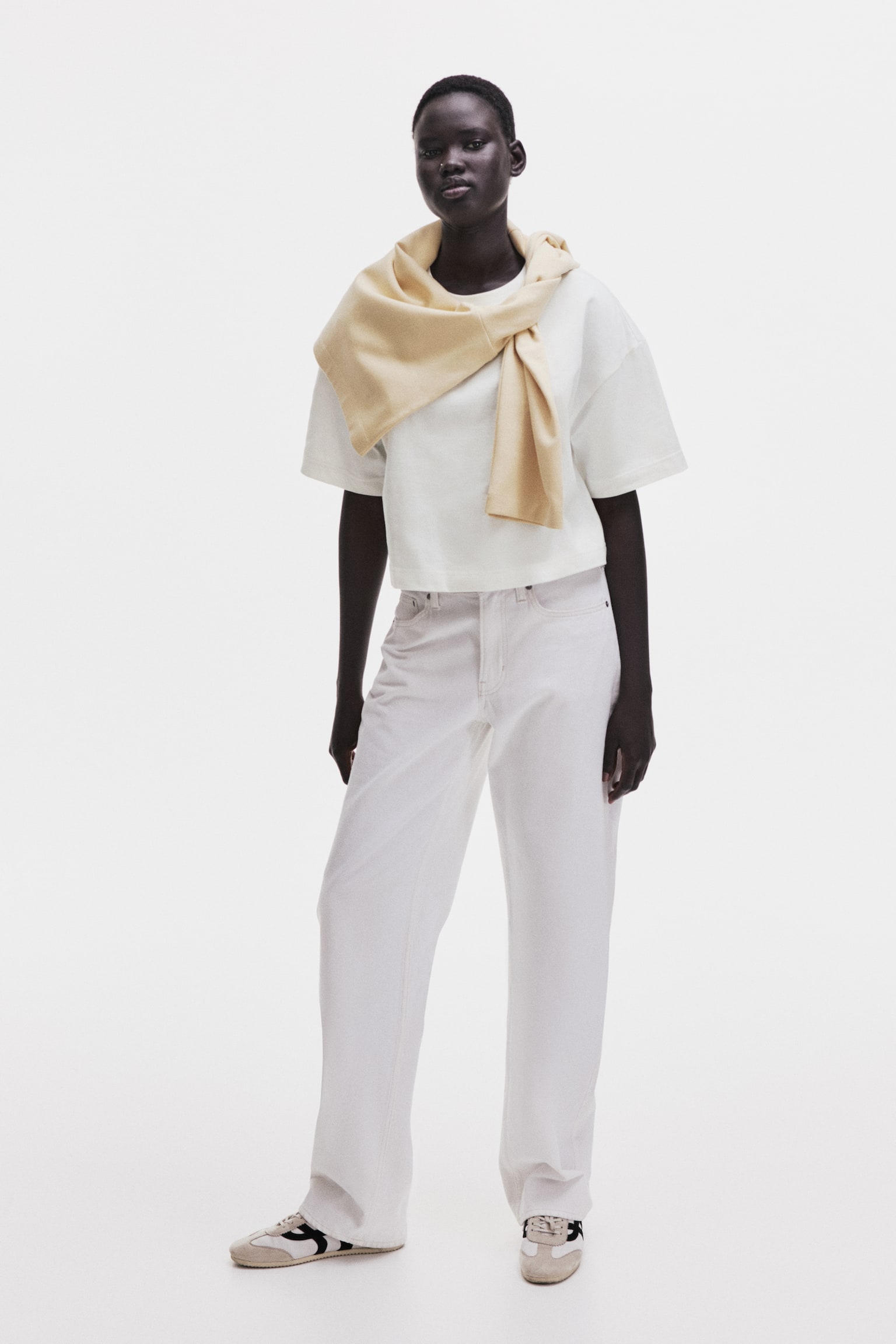 Playera cuadrada - Blanco/Turquesa claro/Amarillo/Rosa - 1