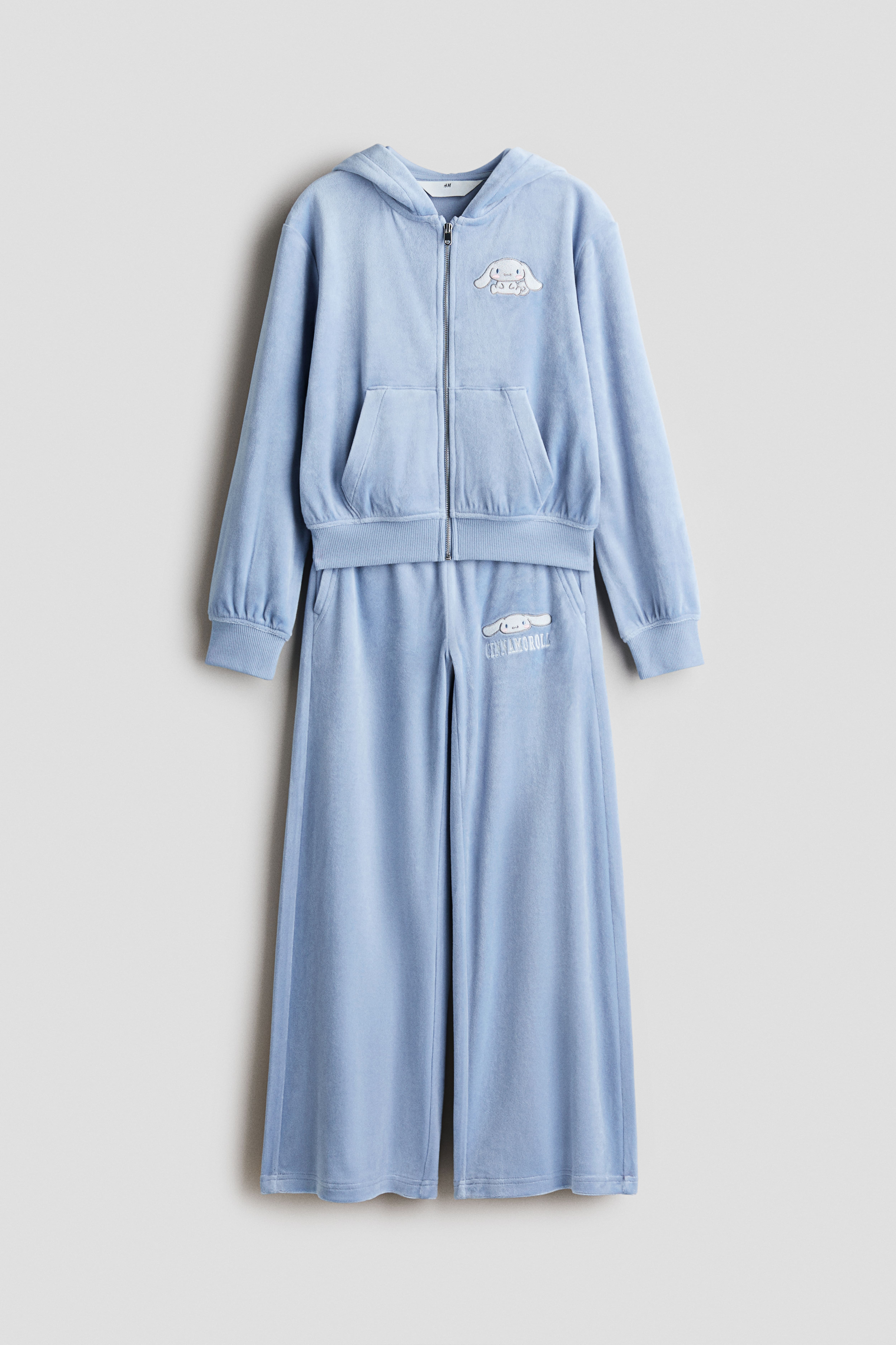 2-Piece Motif-Detail Velour Set
