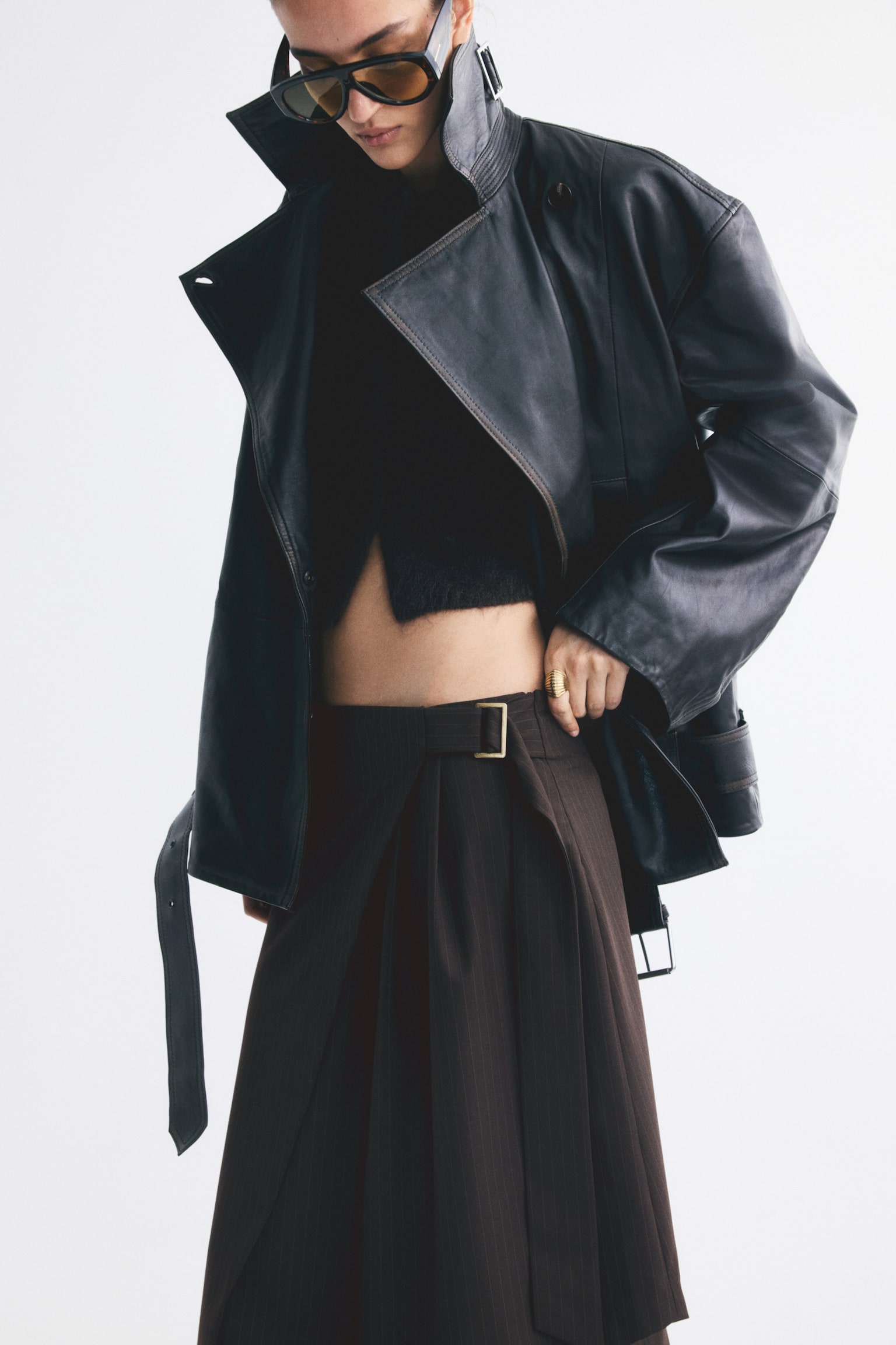 Женская юбка H&M Asymmetric Belt-Detail, цвет: Тёмный коричневый — фото 3