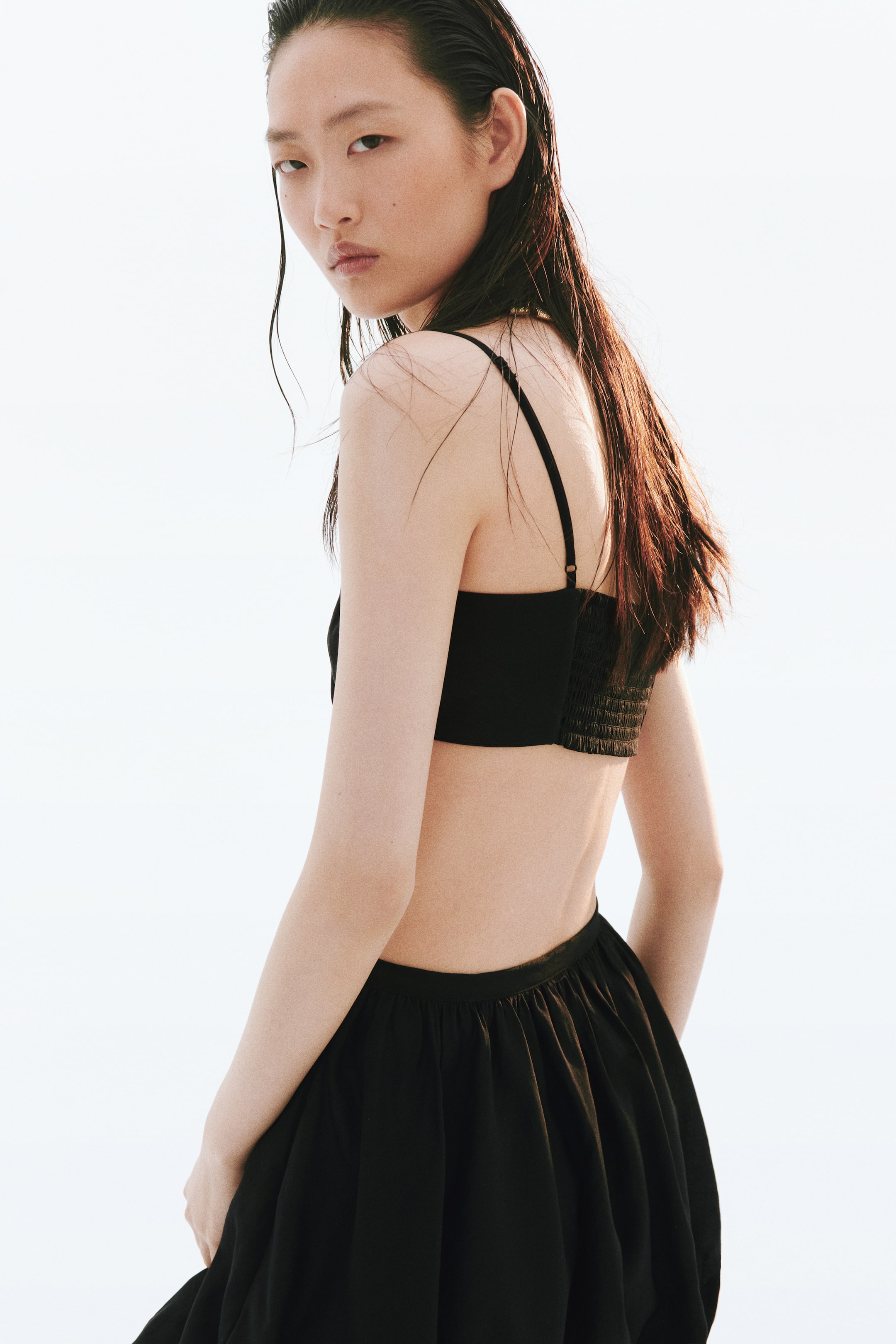 Женские топы H&M Gathered Crop Top — фото 5