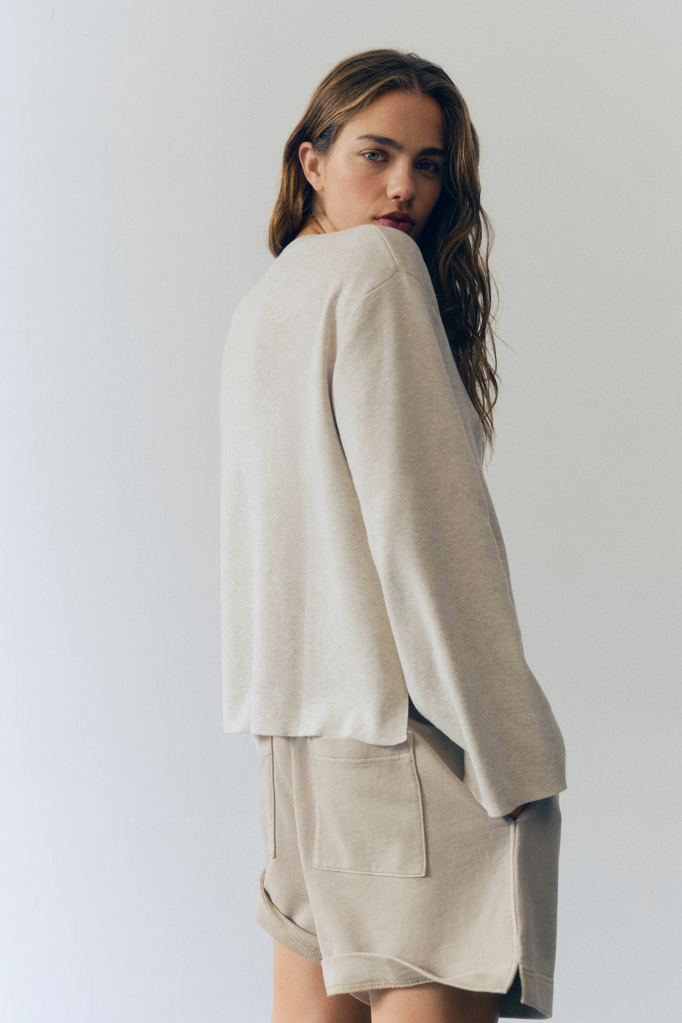 Jersey oversize en punto finoAuxiliar