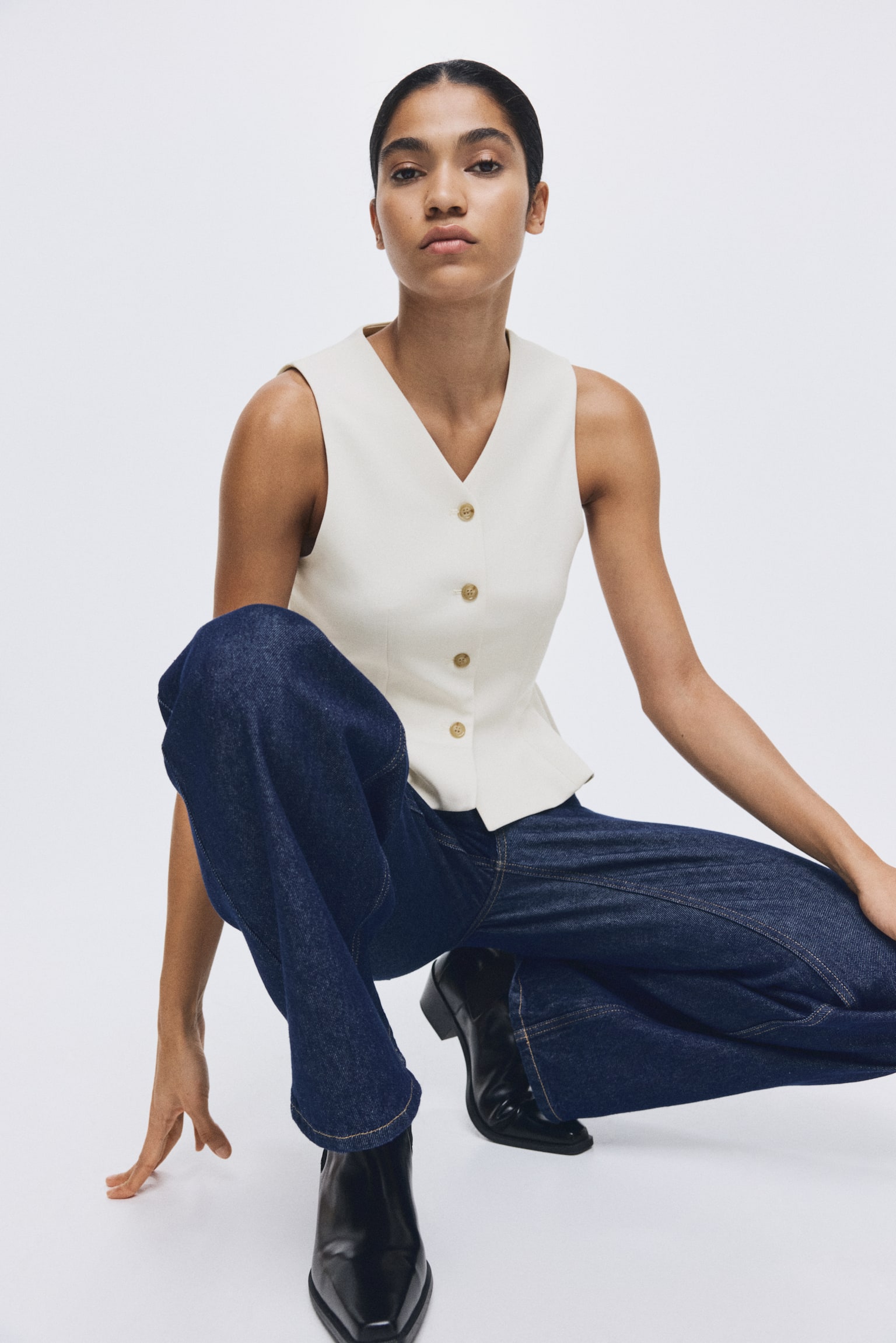 V-neck peplum waistcoat - Cremefarben/Hellbeige/Schwarz