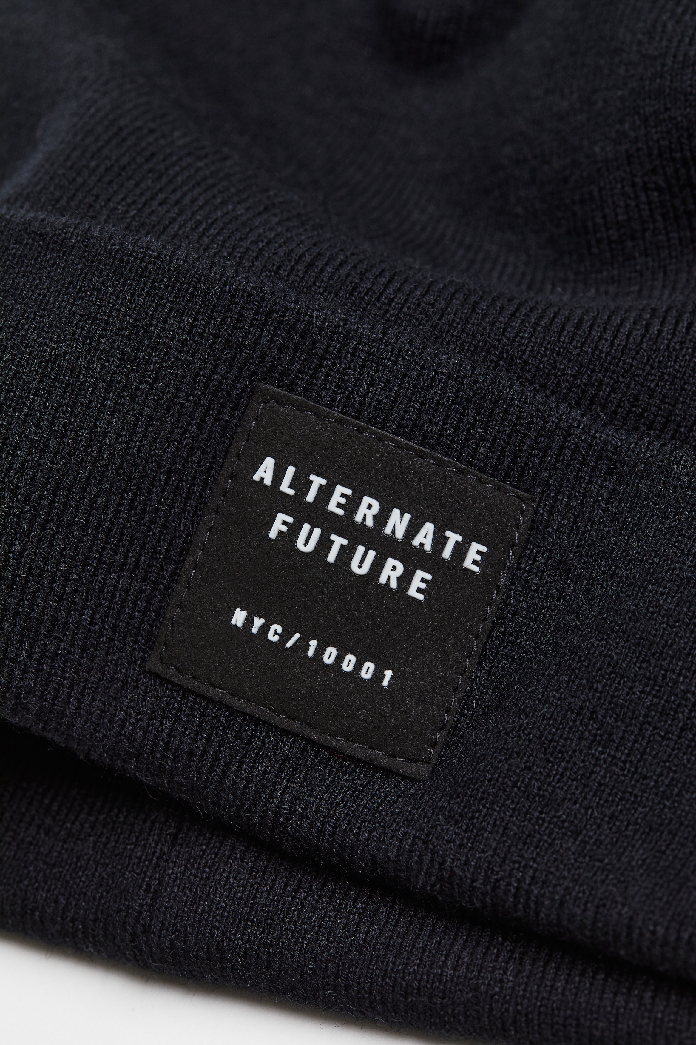 22.hm.ma様 Bluza z haftem - Szary melanż/Soho Heights - ON | H&M PL