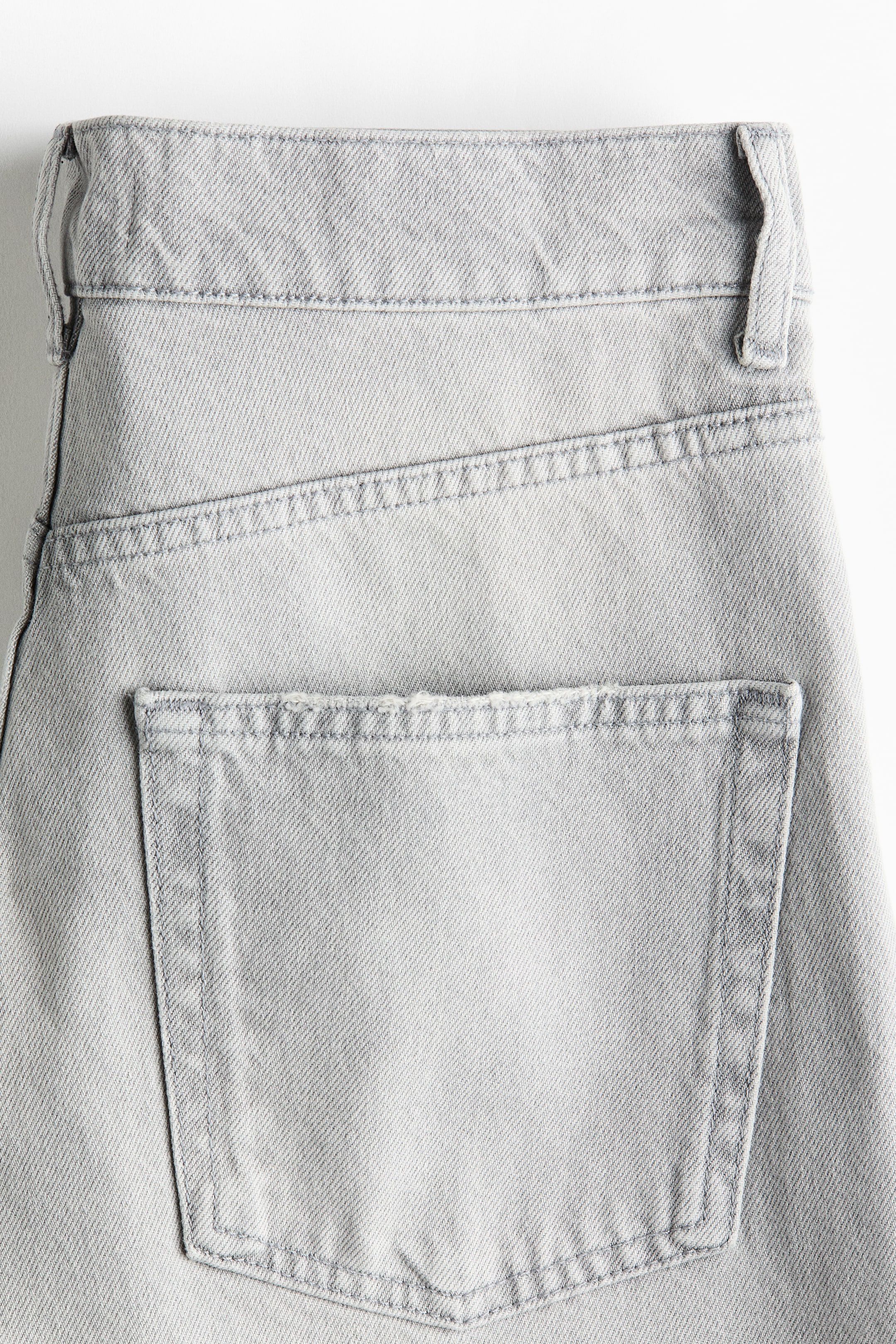 High-Waist Barrel-Leg Ankle Jeans