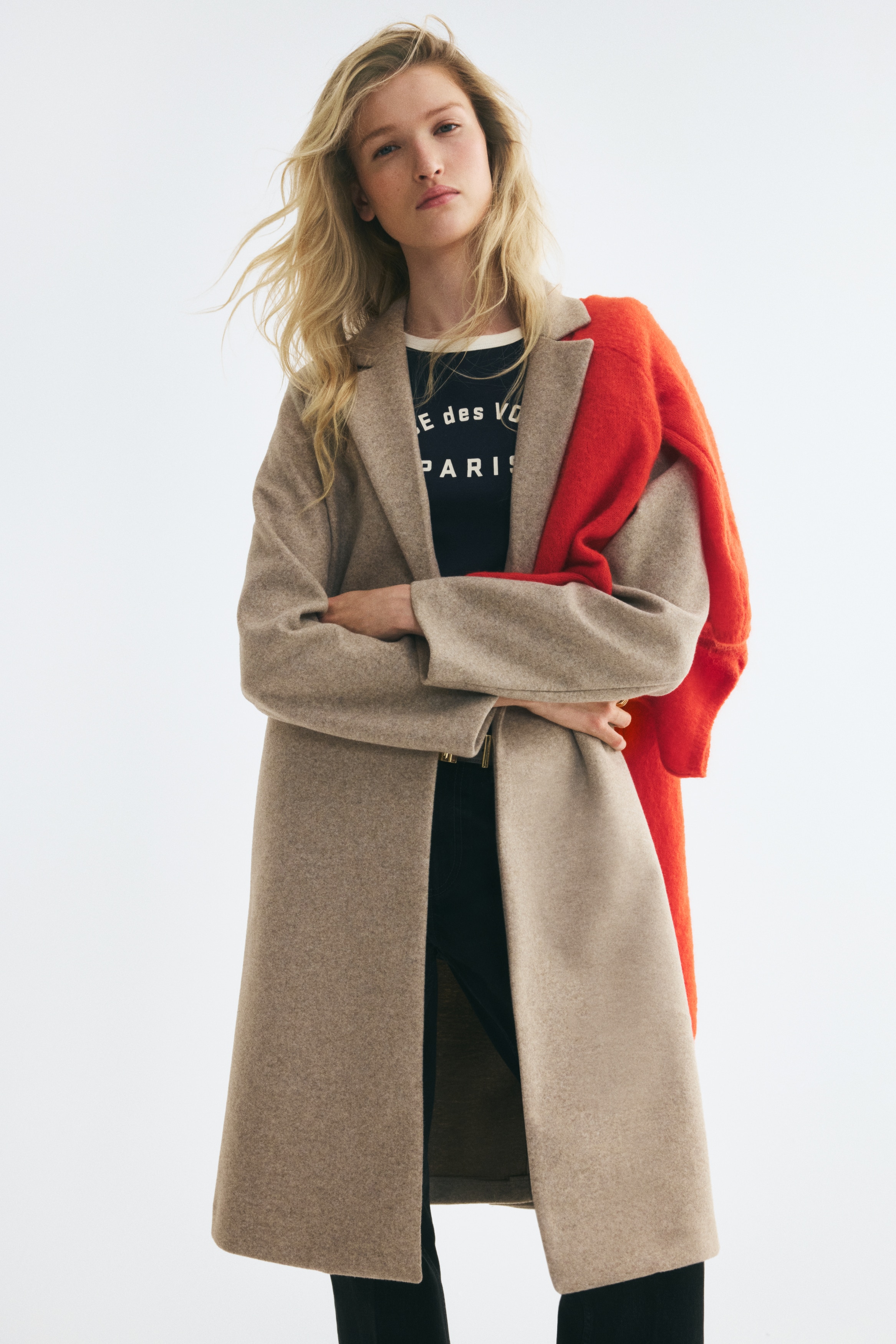 Single-breasted coatModel