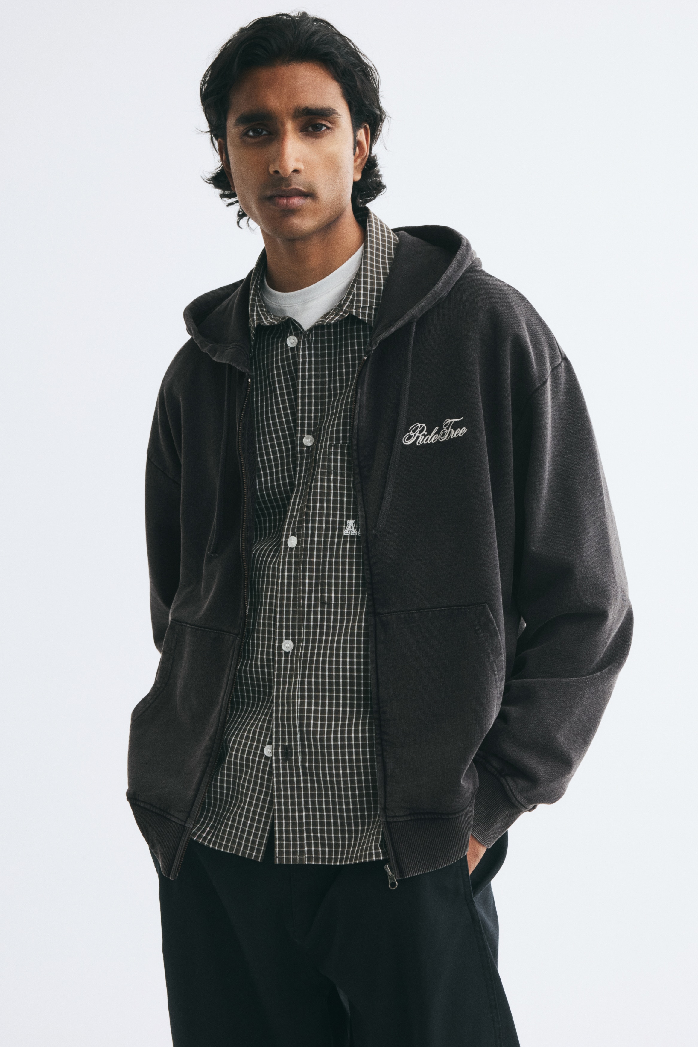 Relaxed Fit Printed zip-through hoodie - Washed black/Ride Free/Beige