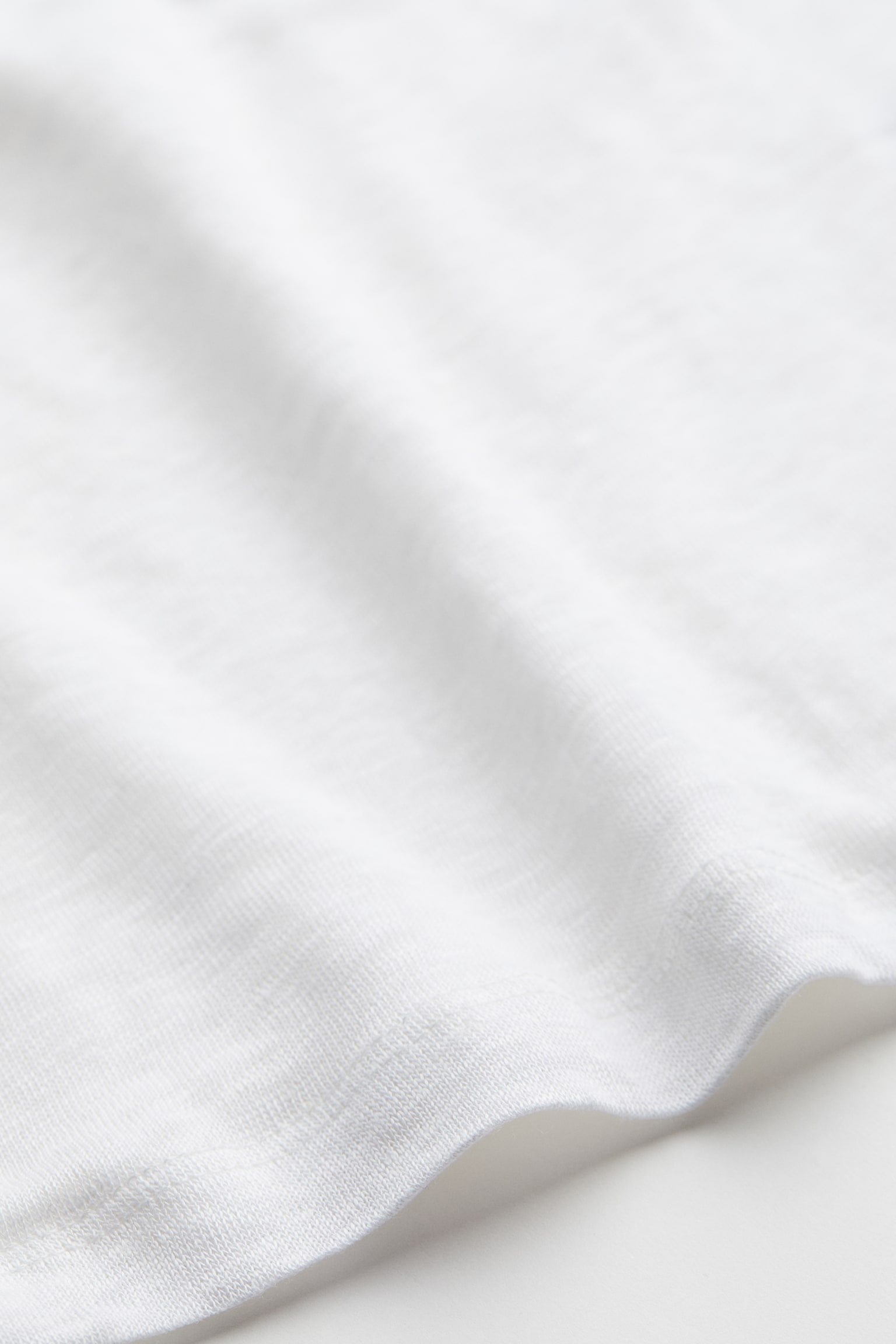 V-neck Linen Jersey Tee - White - 4