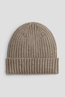 Ribbad beanie