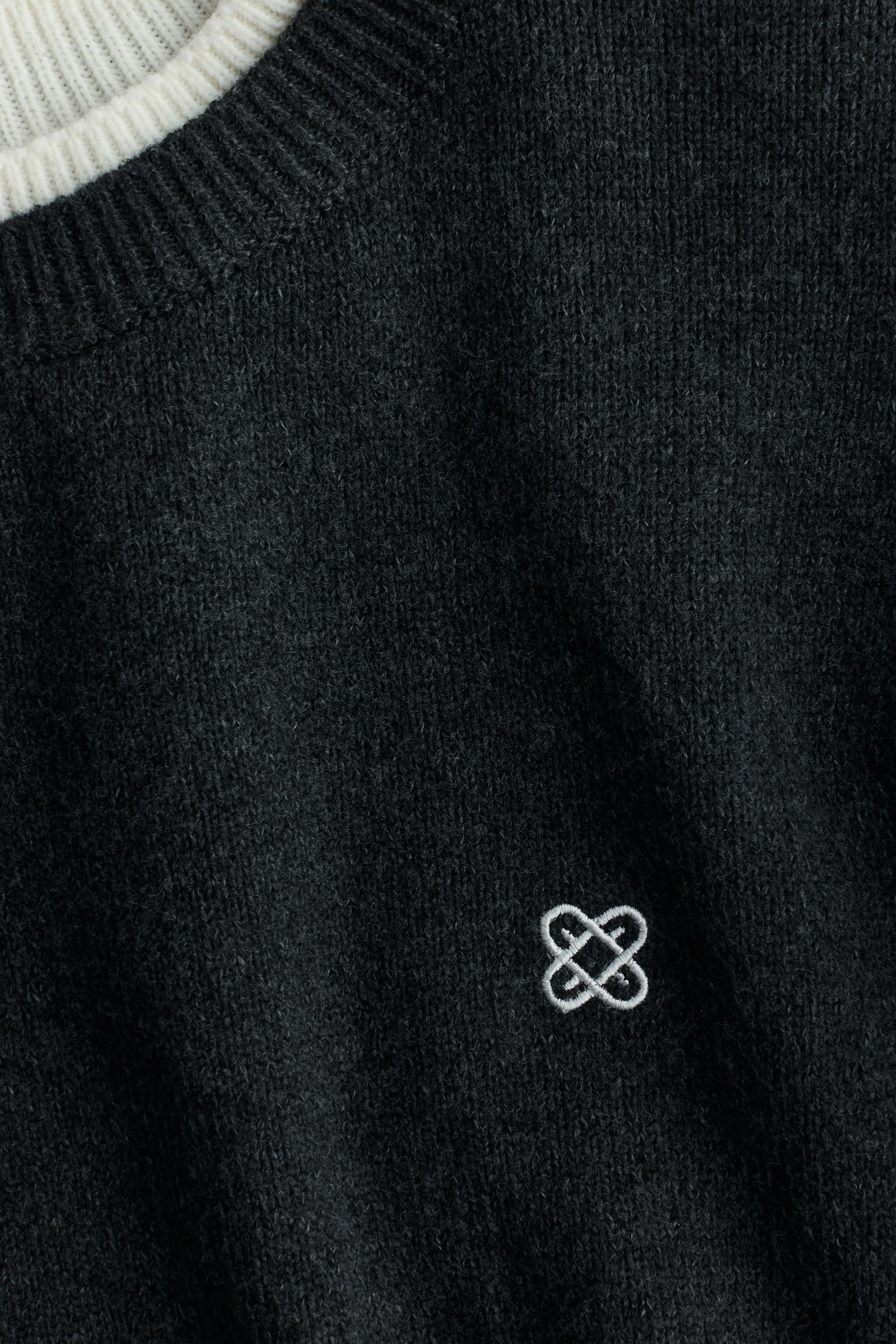 拡大画像を表示: Layered-look jumper - ダークグレー - レディース | H&M JP 6