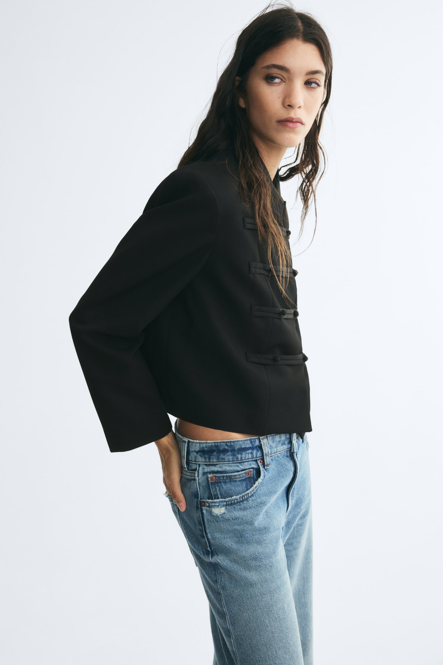 Женская куртка H&M Button-Detail with Shoulder Pads, цвет: Чёрный — фото 4