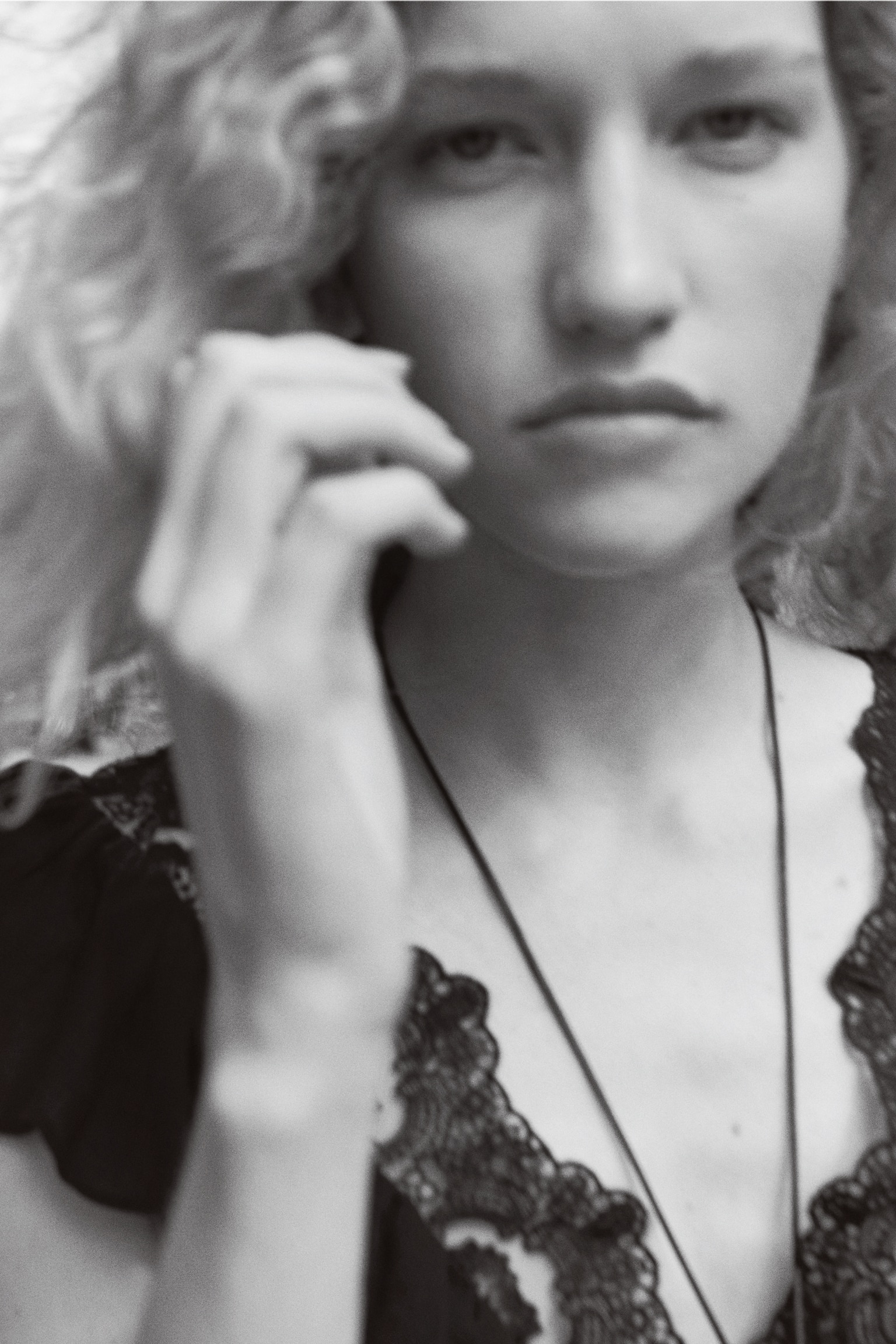 Flounce-trimmed lyocell top - Black - 3