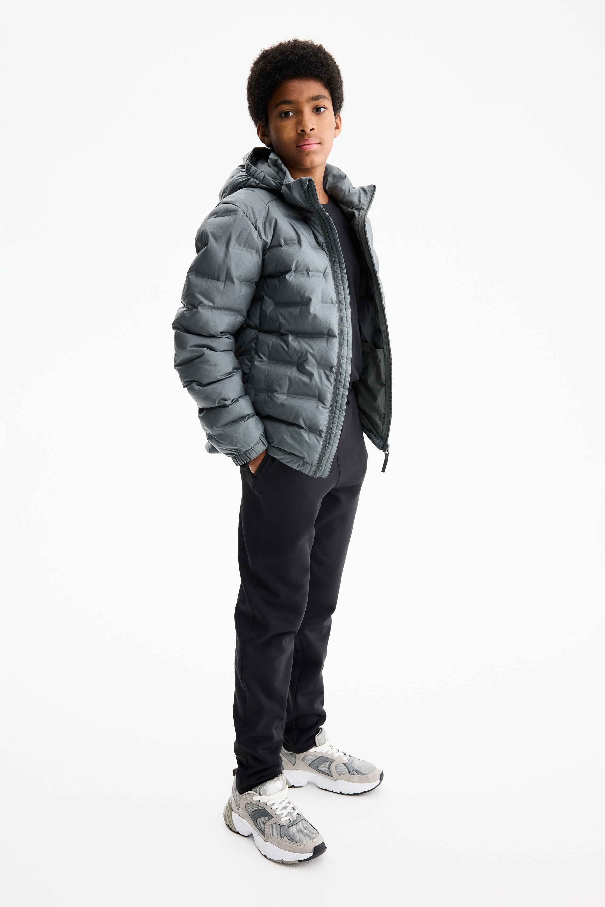 H & M - ウォーミングスポーツジョガーパンツ ThermoMove™ - ブラック H & M - ウォーミングスポーツジョガーパンツ ThermoMove™ - ブラック