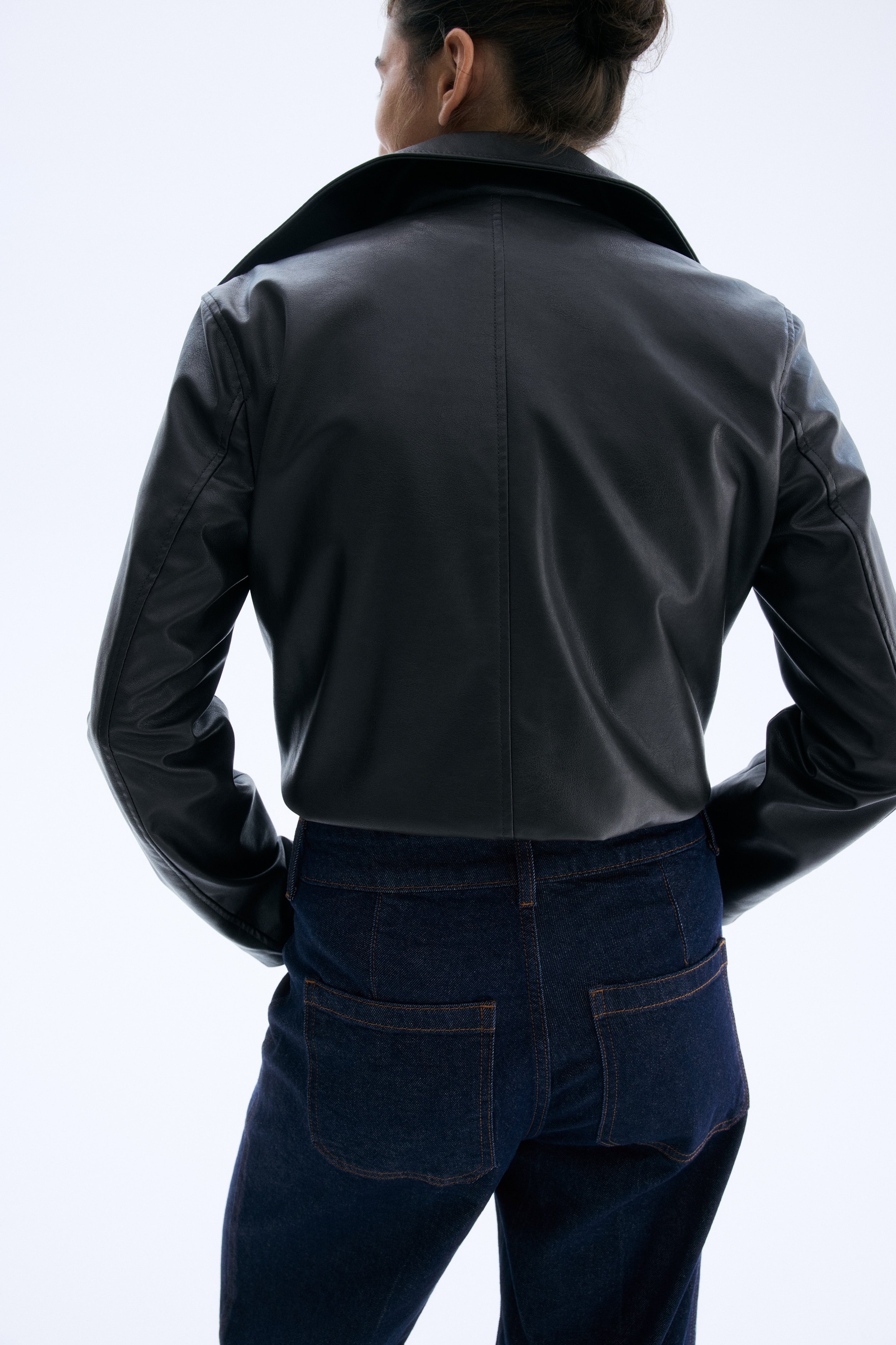 Wide High Ankle Jeans