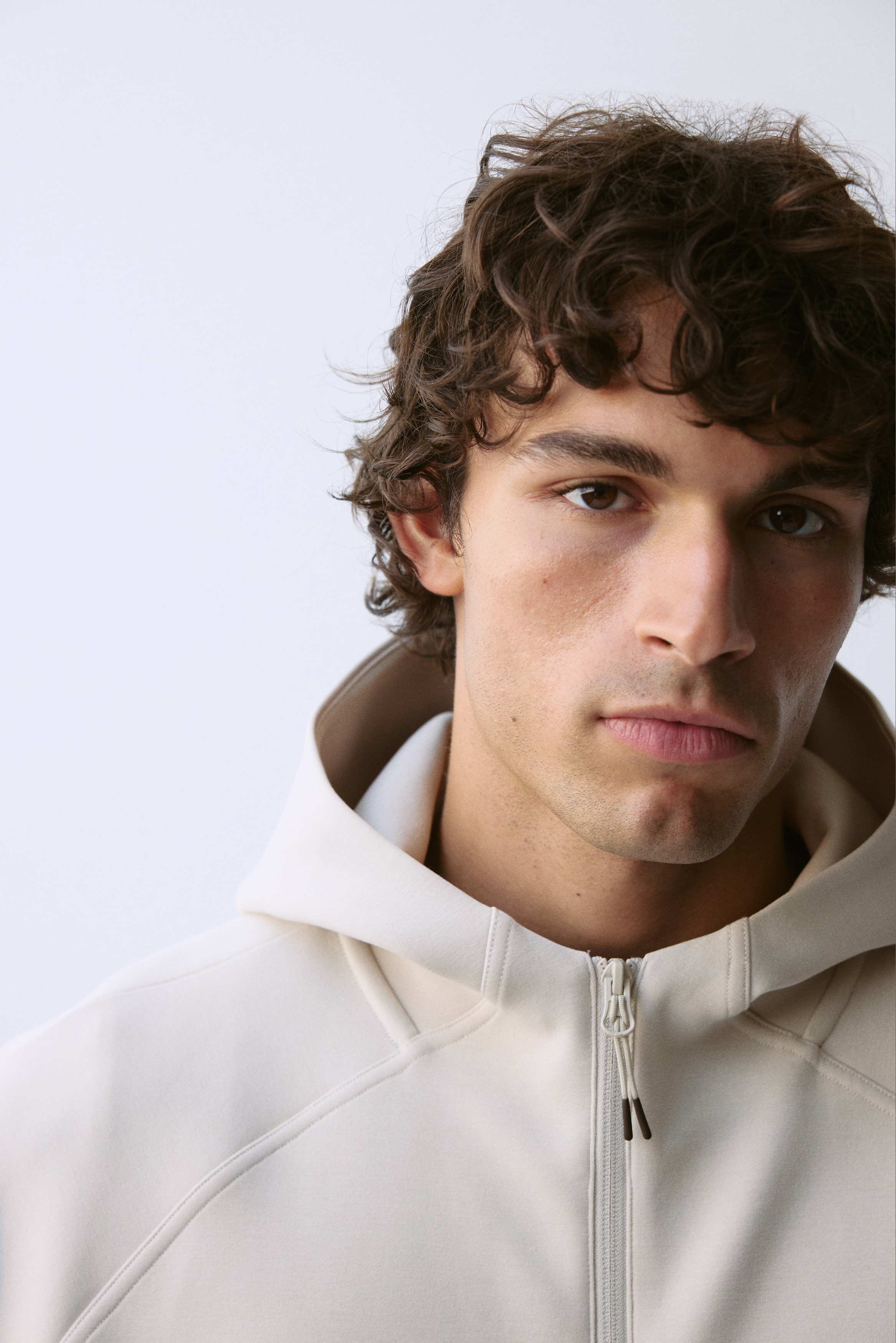Men's Lead gray Hooded Activewear Jacket with DryMove™ | H&M US