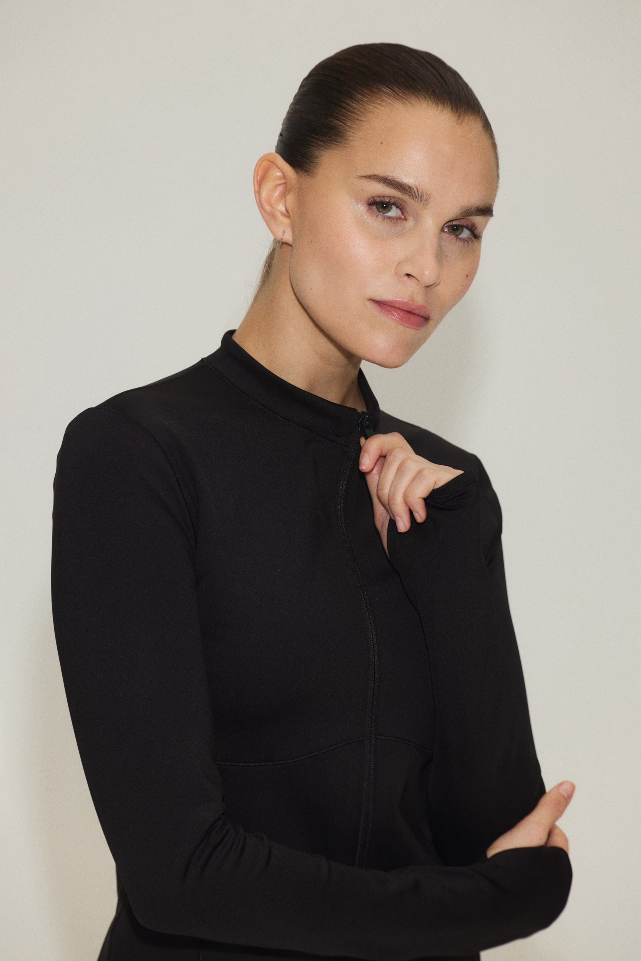 Женские куртки H&M Warm Activewear Jacket with DryMove™ — фото 4