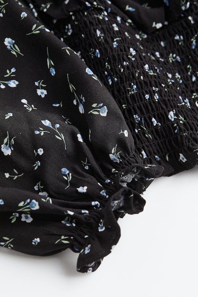 H&M+ Smocked blouse - Black/Small flowers - 4