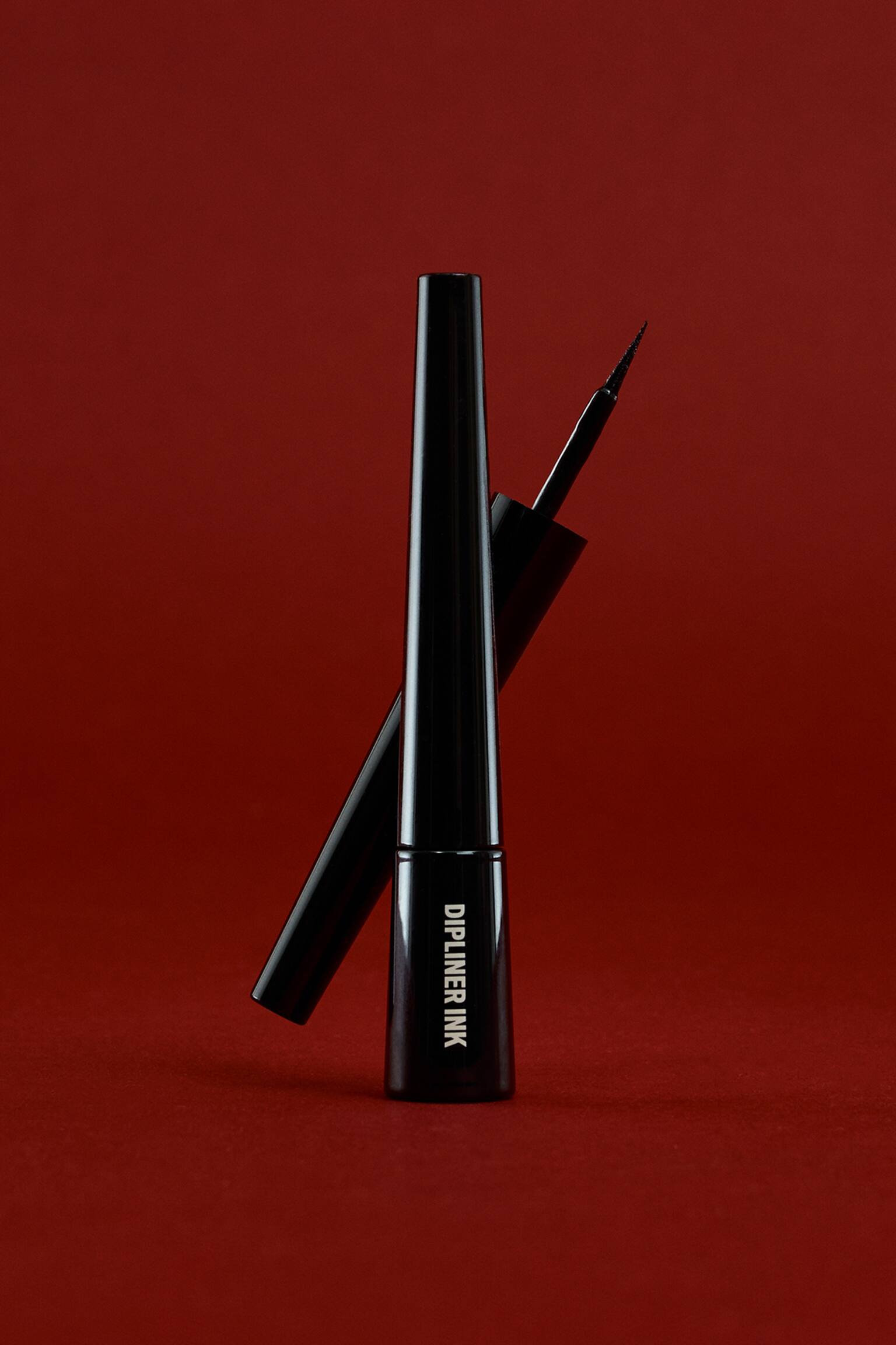 Течна очна линия Dipliner Ink - Черен - 1