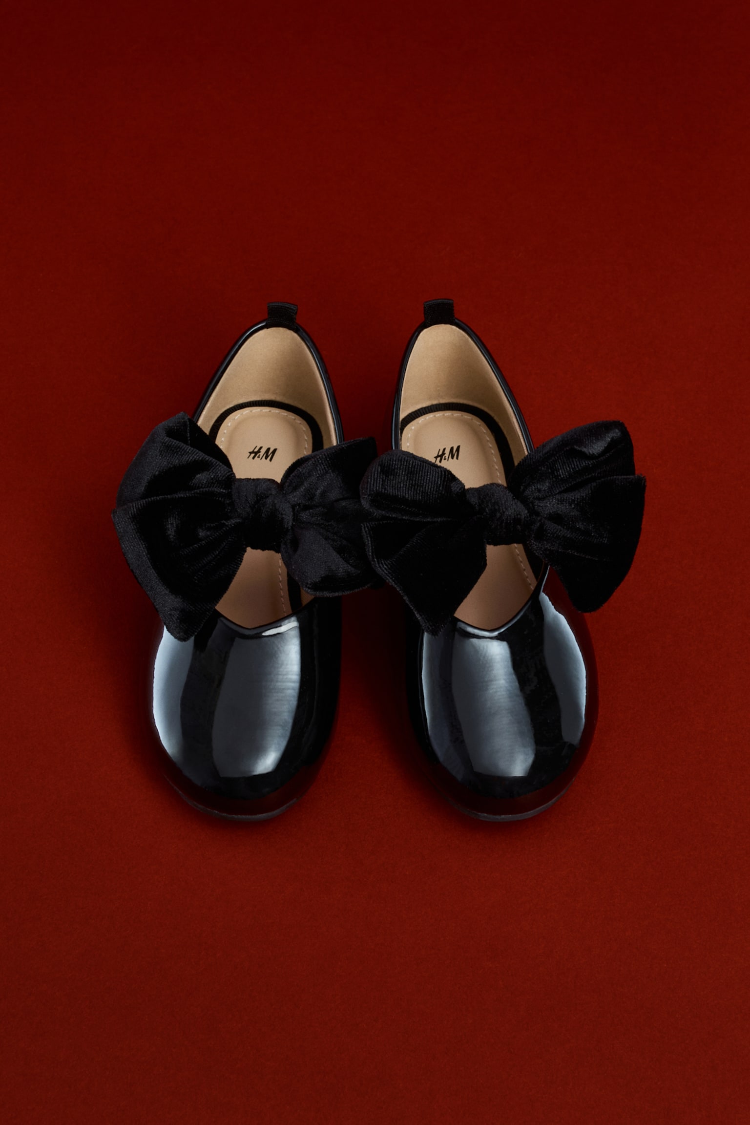 Ballerinas mit Schleife - Schwarz/Rot/Glitzernd/Hellrosa/Glitzernd/Goldfarben