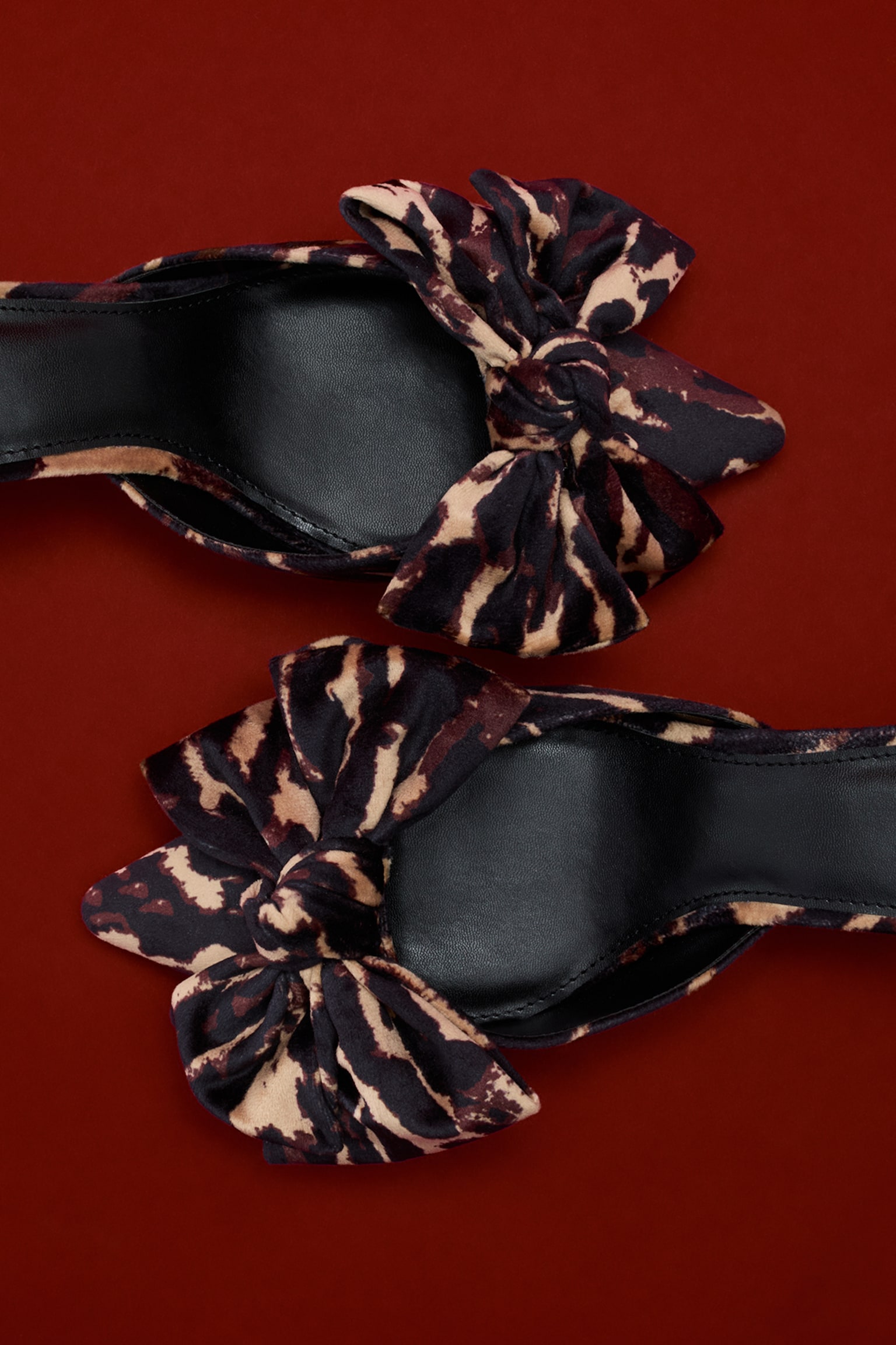 Welurowe czółenka z kokardą - Brązowy/Panterka/Czarny/Czerwony