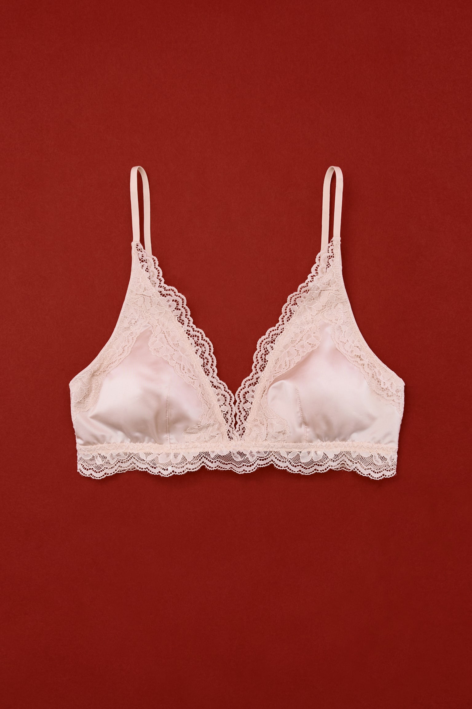 Miękki biustonosz z mikrofibry i koronki - Pudroworóżowy/Czarny/Czerwony - 1