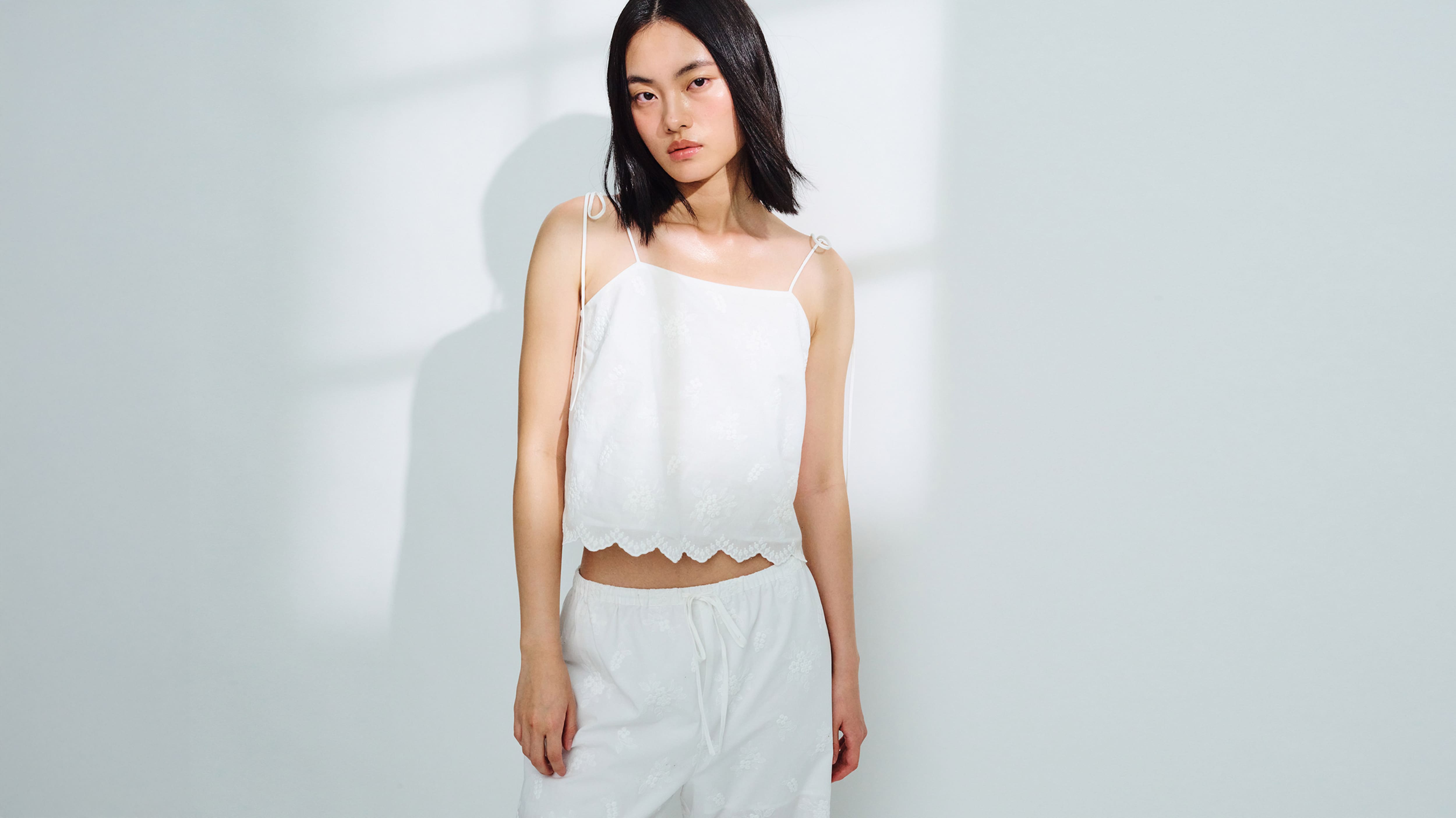 W20-REAS-Ladies-Asia-Hub-T9